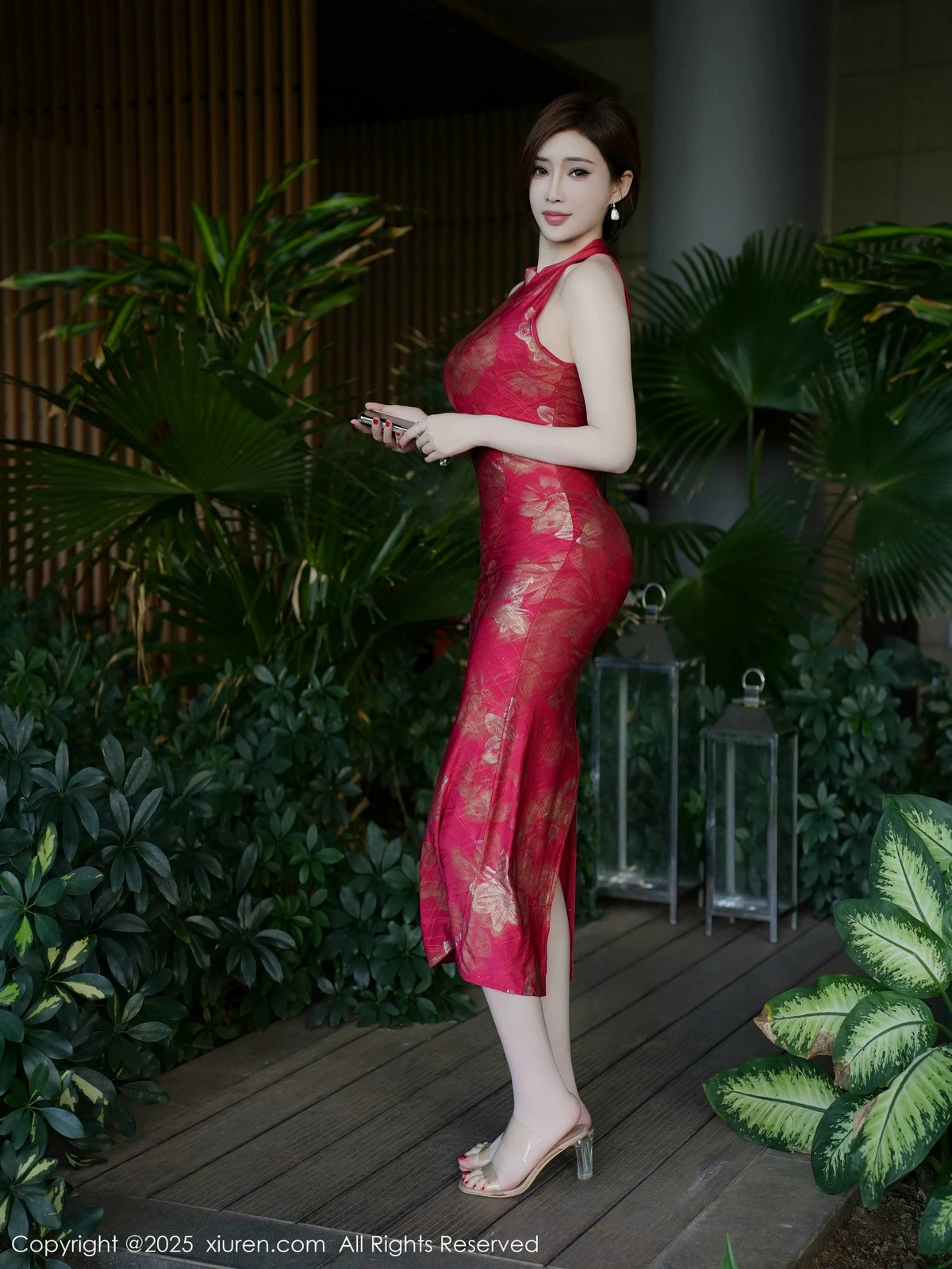 [XiuRen秀人网]第9837期周妍希写真  第2张-《94零社区》