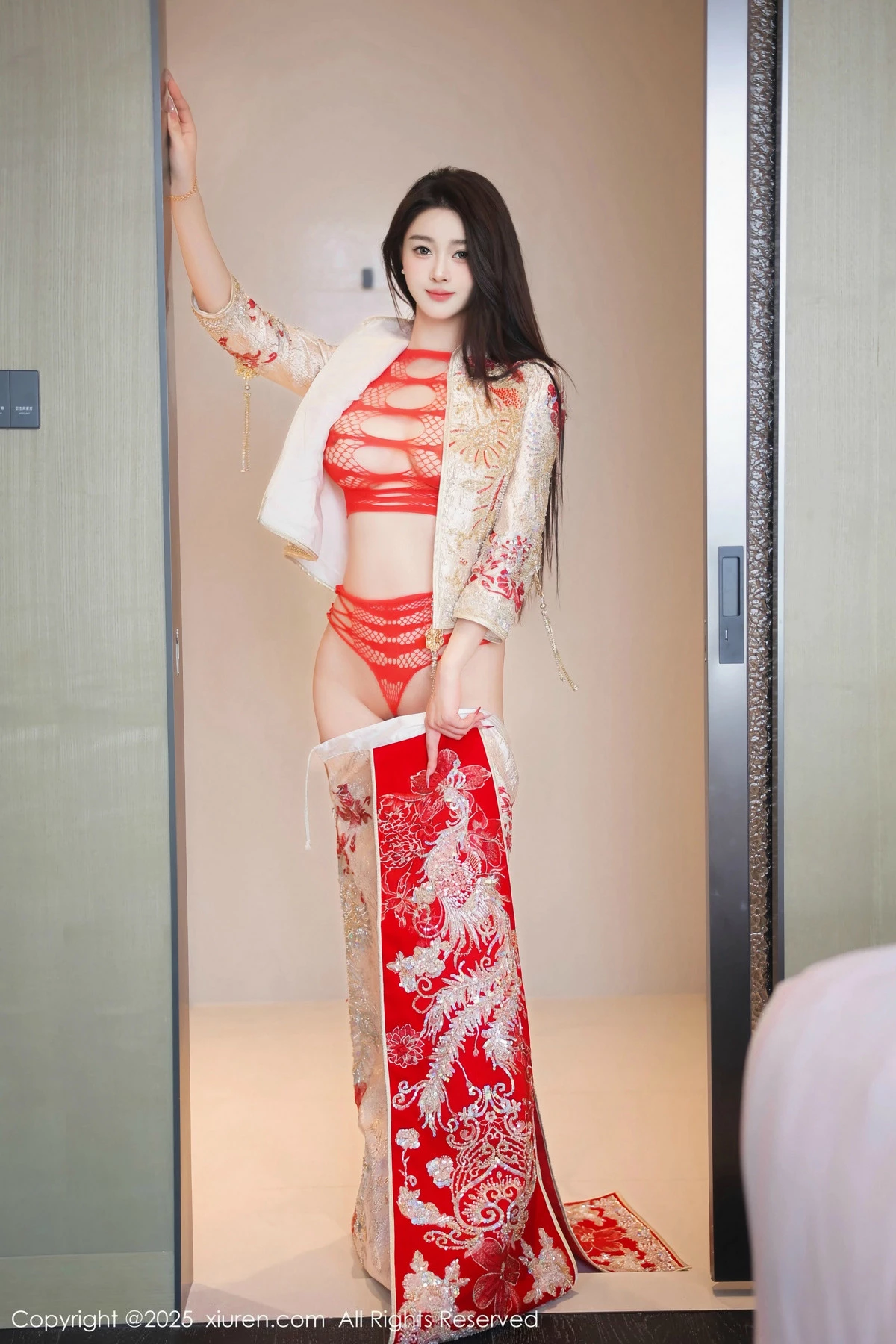 [XiuRen秀人网]第9833期Candy糖糖写真  第32张-《94零社区》
