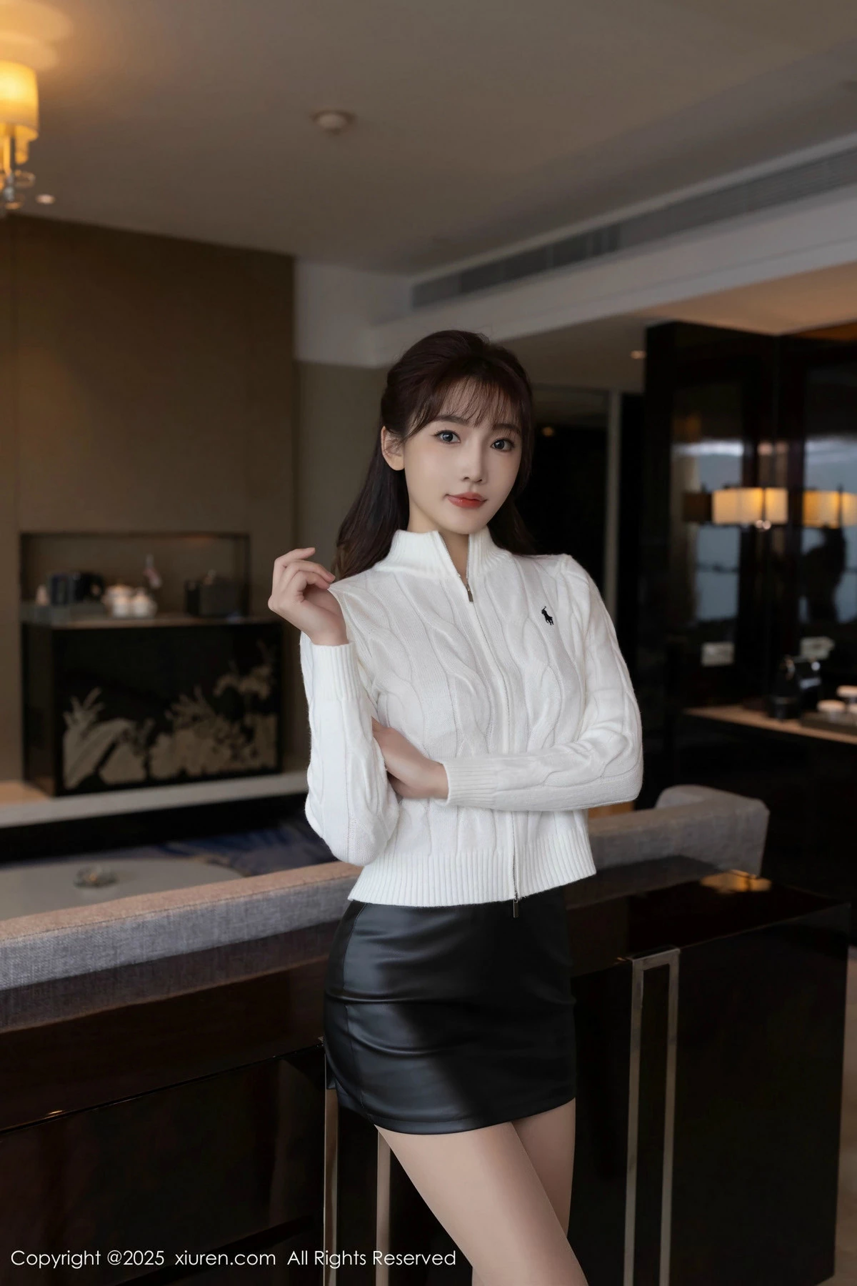 [XiuRen秀人网]第9852期陆萱萱写真  第2张-《94零社区》