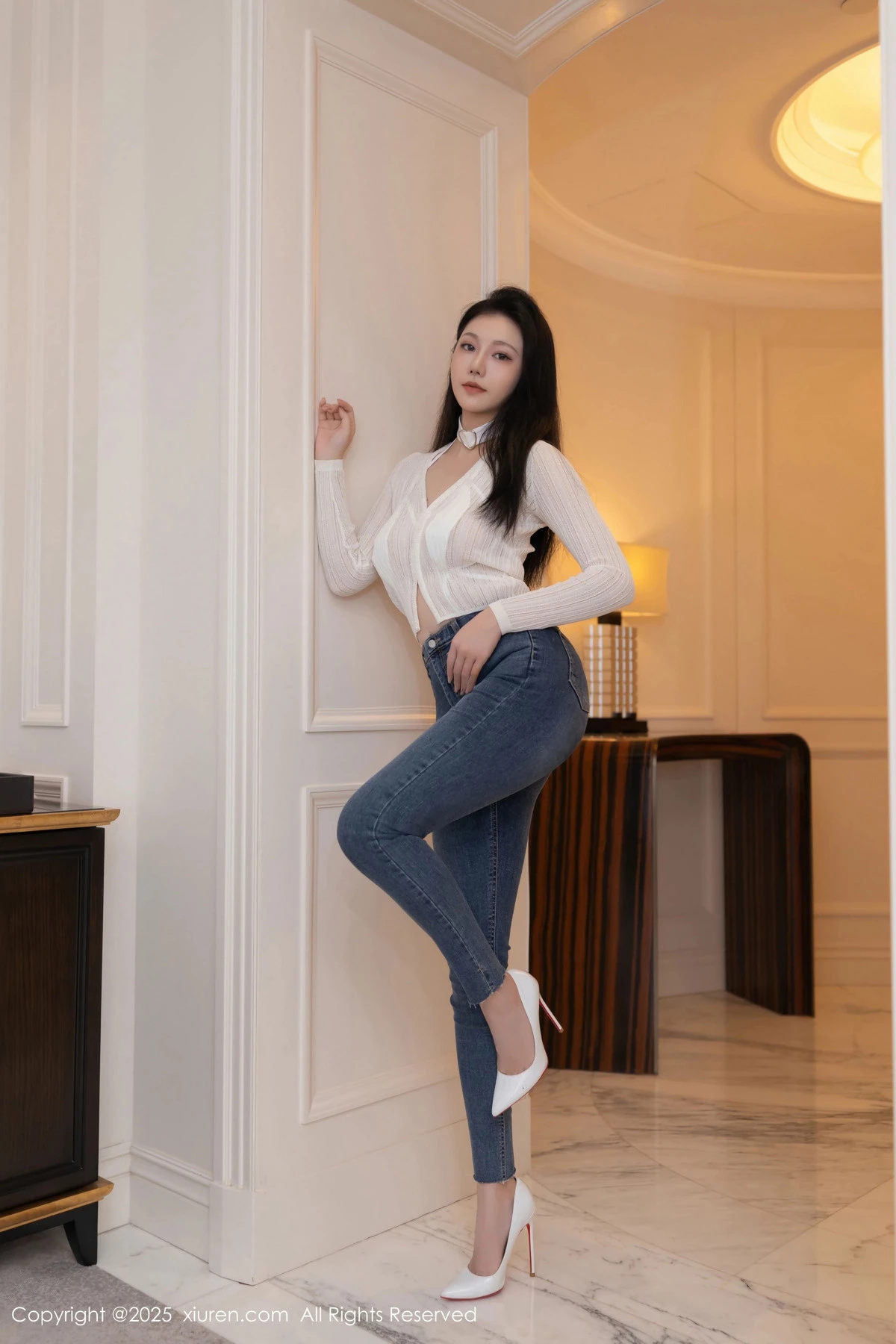 [XiuRen秀人网]第9900期安然写真  第1张-《94零社区》