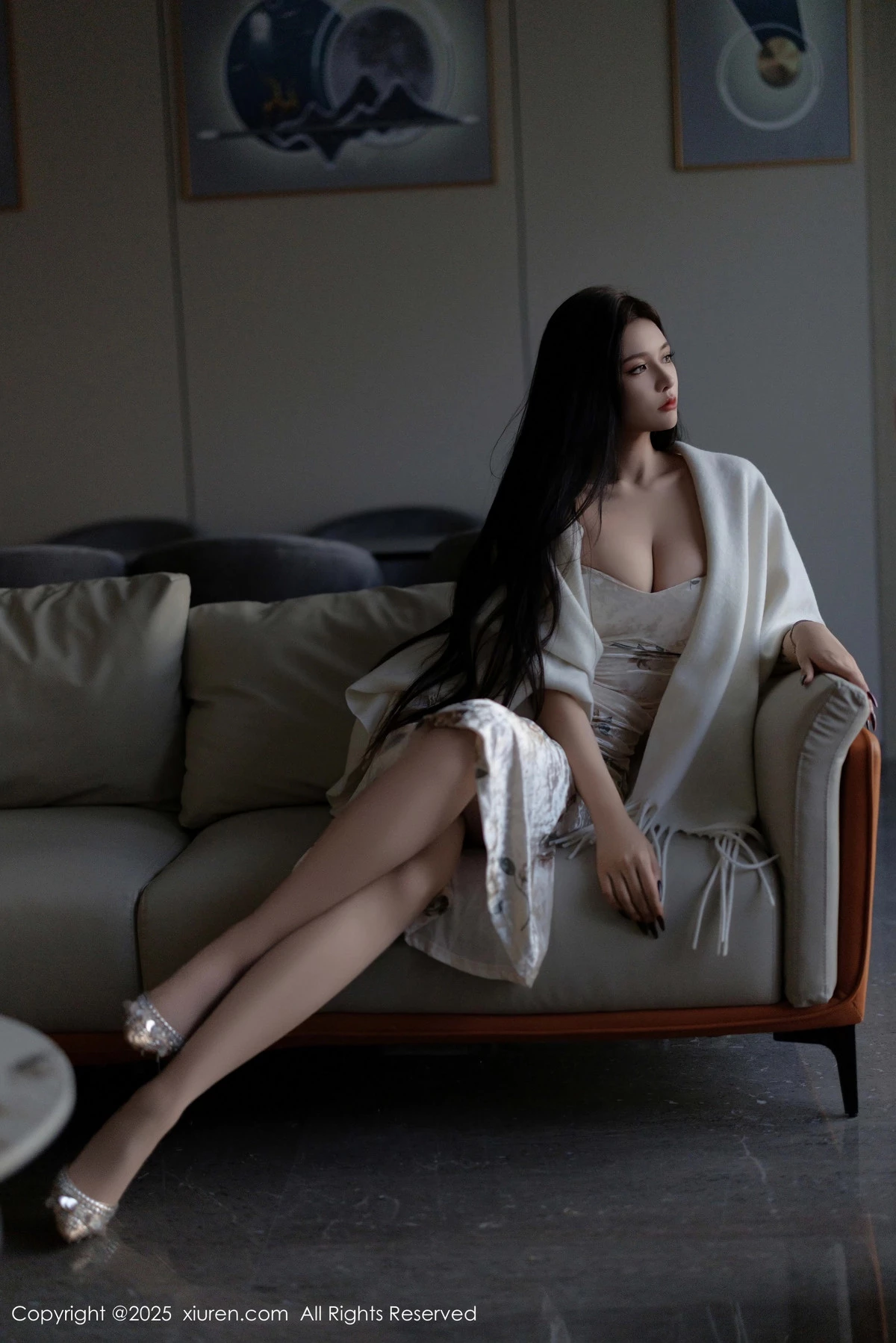 [XiuRen秀人网]第9899期娜比写真  第1张-《94零社区》