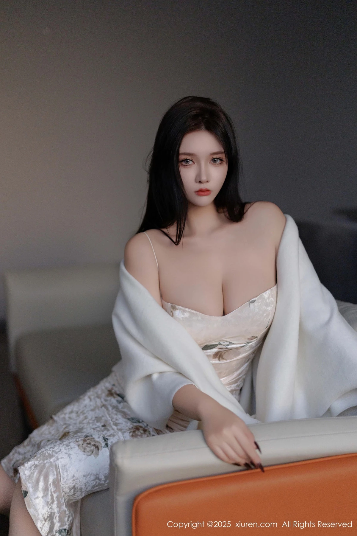[XiuRen秀人网]第9899期娜比写真  第12张-《94零社区》