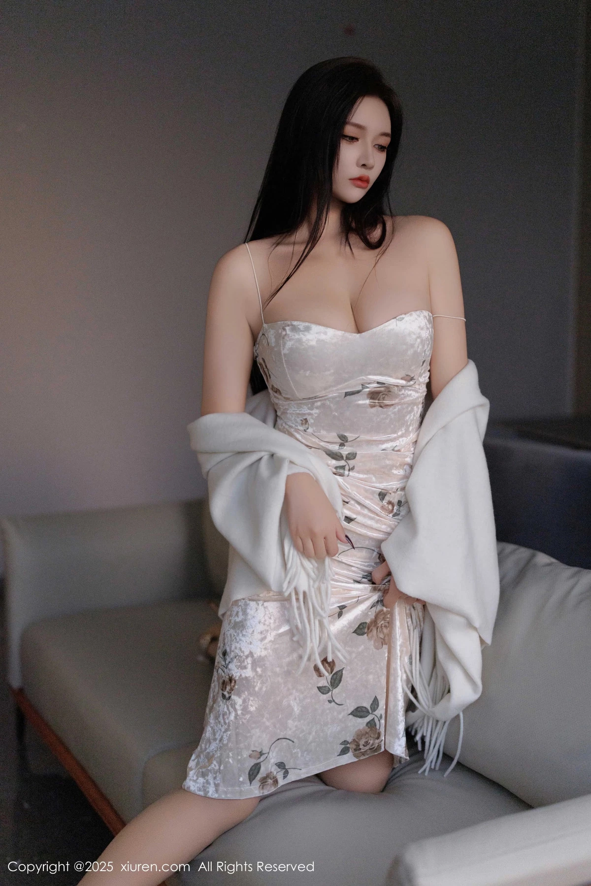 [XiuRen秀人网]第9899期娜比写真  第27张-《94零社区》
