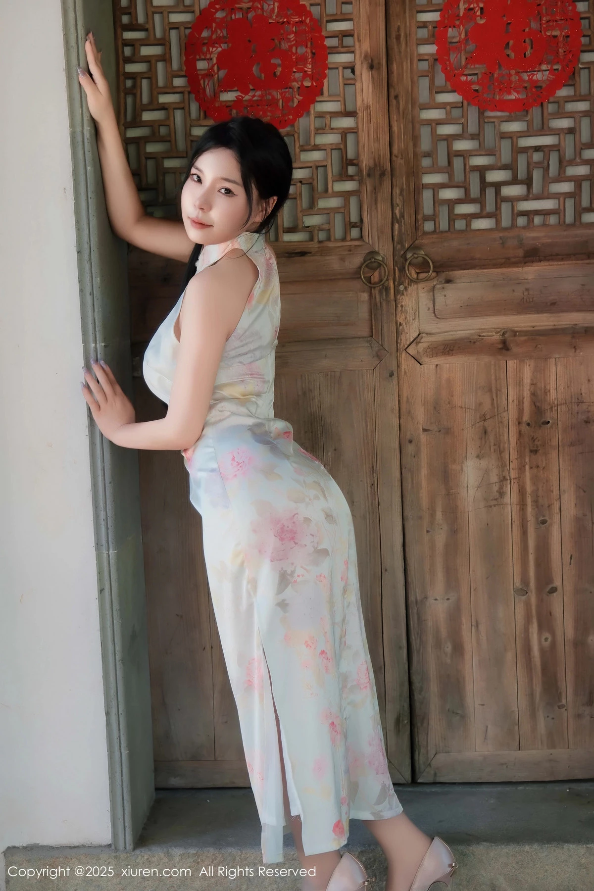 [XiuRen秀人网]第9893期麦田写真  第22张-《94零社区》