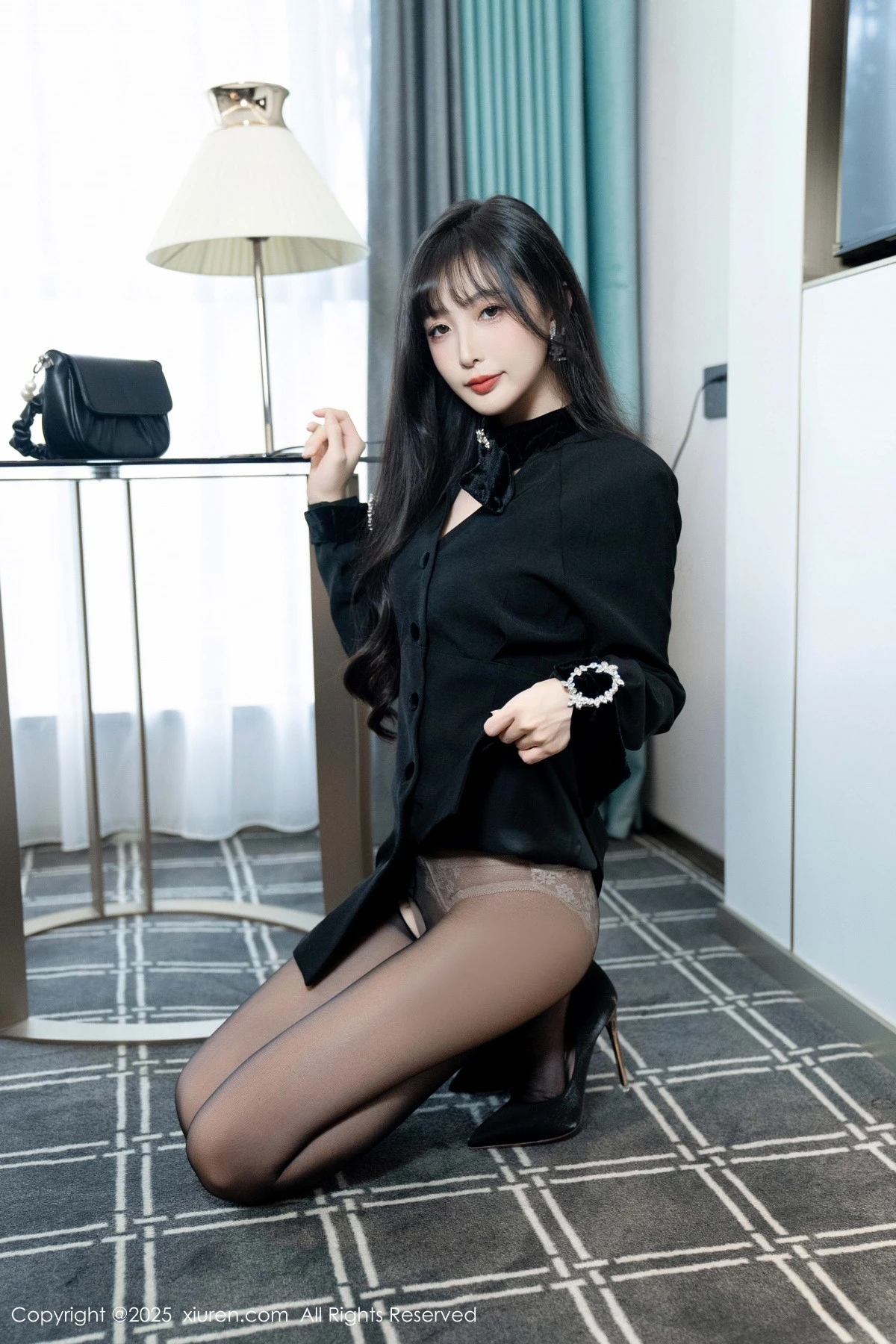 [XiuRen秀人网]第9918期樱桃小阑子写真  第23张-《94零社区》
