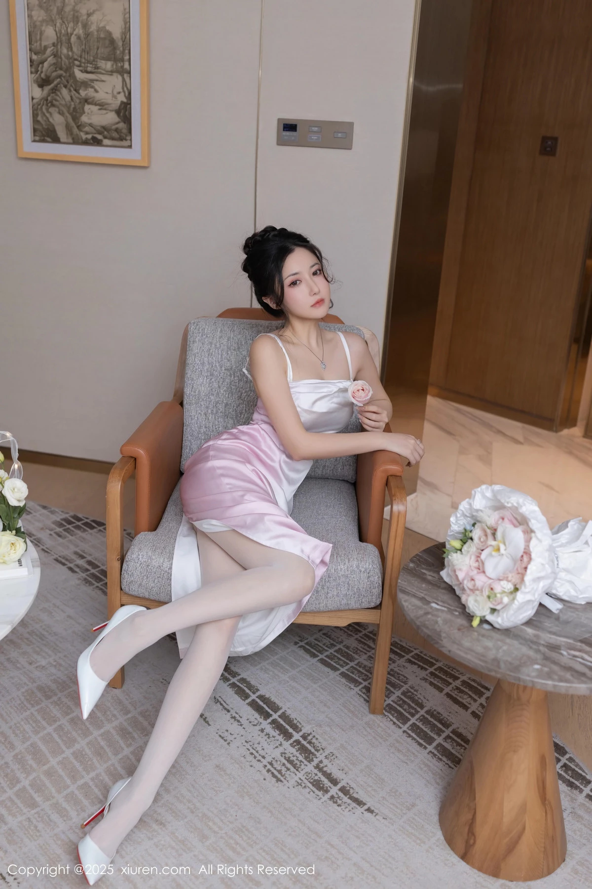 [XiuRen秀人网]第9907期鱼子酱写真  第9张-《94零社区》