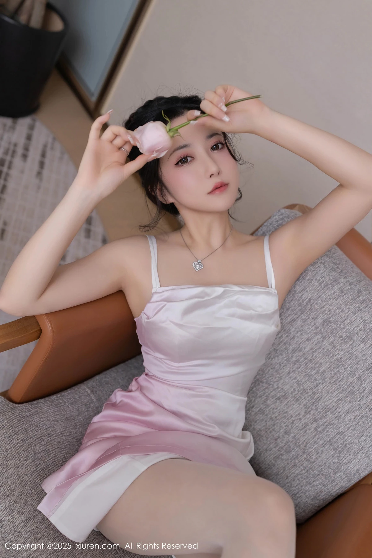 [XiuRen秀人网]第9907期鱼子酱写真  第10张-《94零社区》