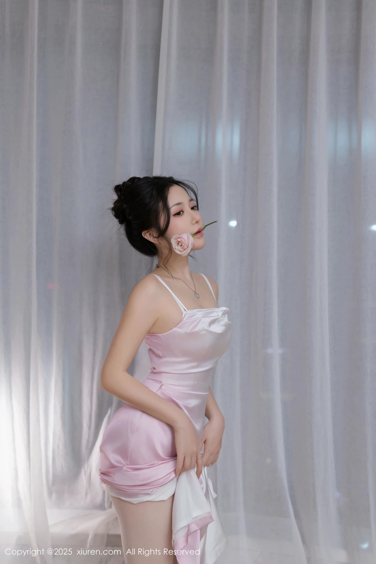 [XiuRen秀人网]第9907期鱼子酱写真  第22张-《94零社区》