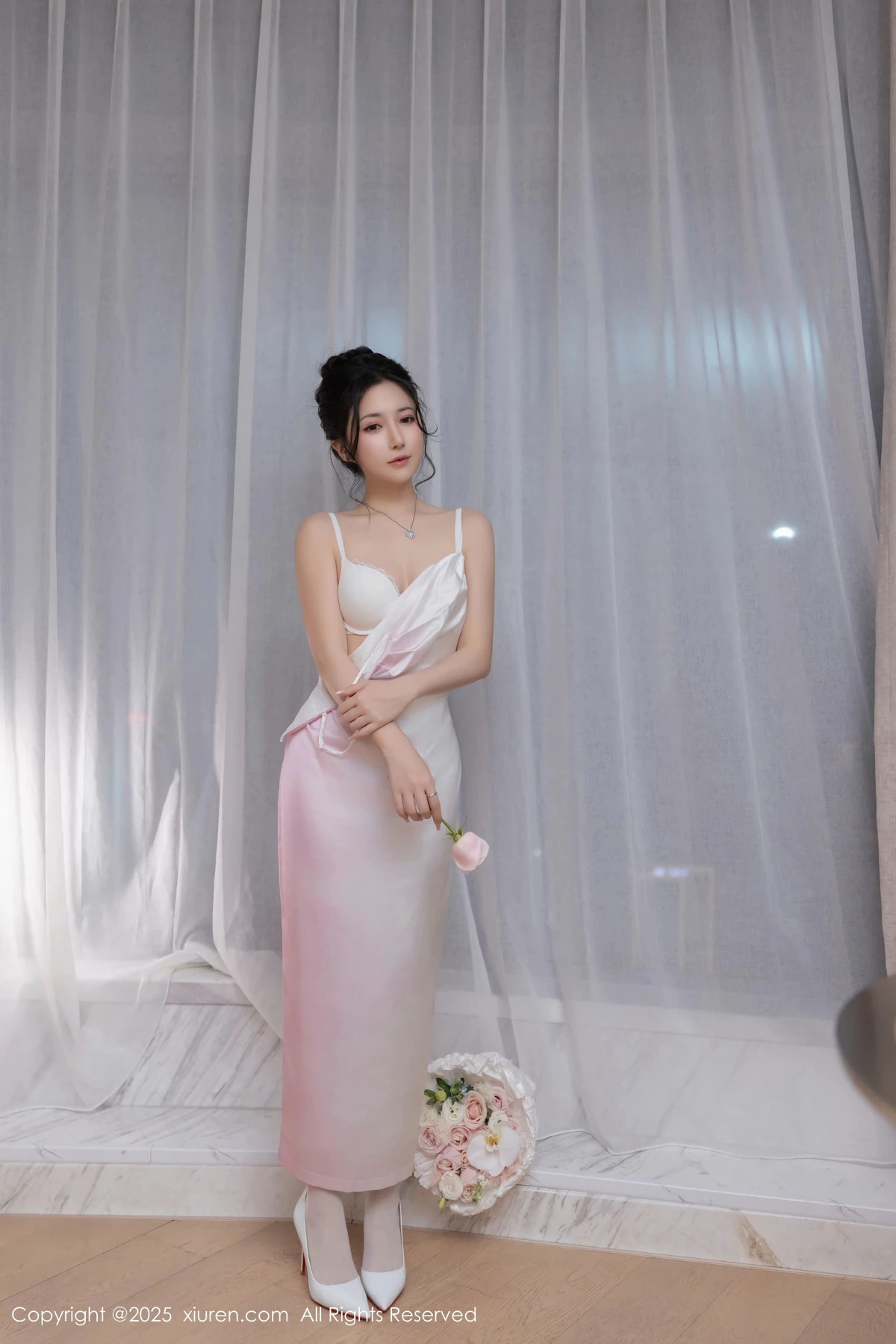 [XiuRen秀人网]第9907期鱼子酱写真  第23张-《94零社区》