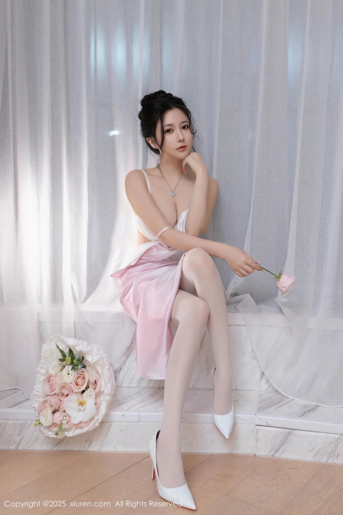 [XiuRen秀人网]第9907期鱼子酱写真  第26张-《94零社区》