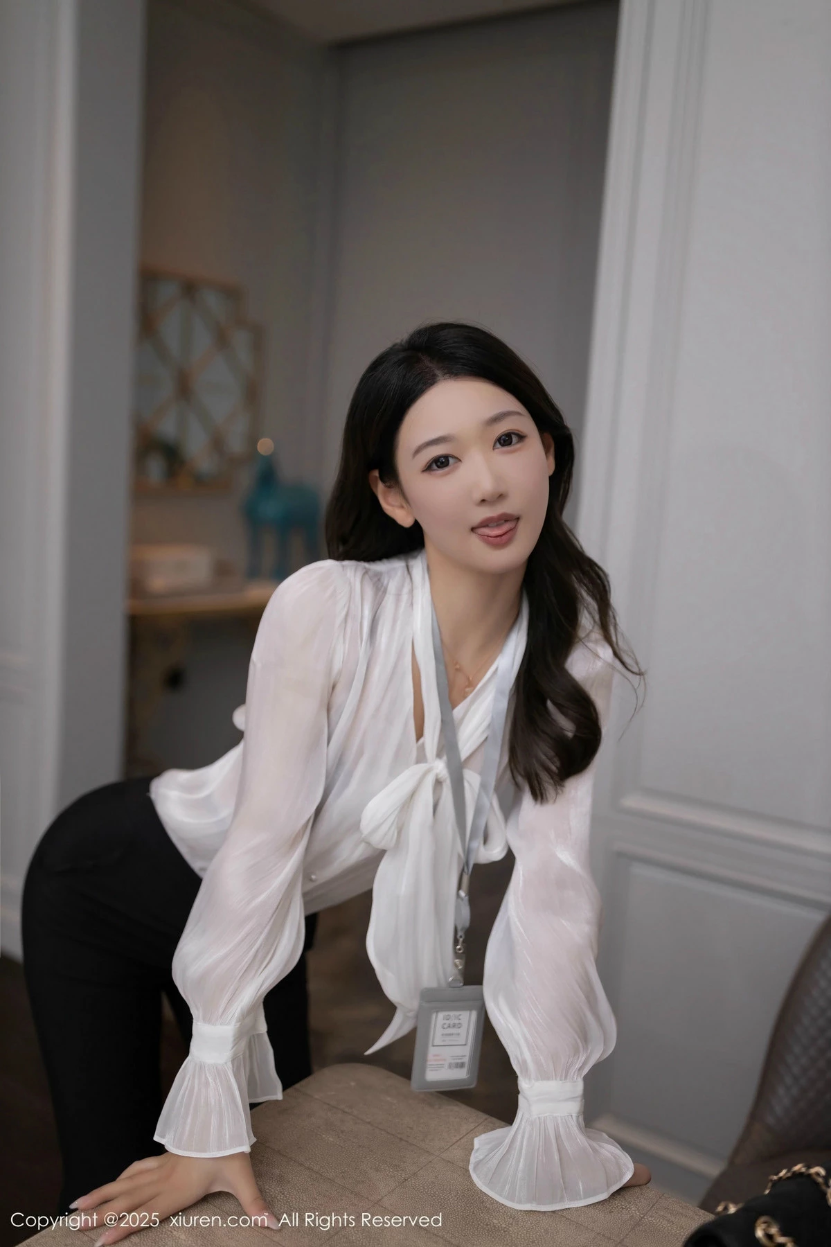 [XiuRen秀人网]第9960期唐安琪写真  第2张-《94零社区》