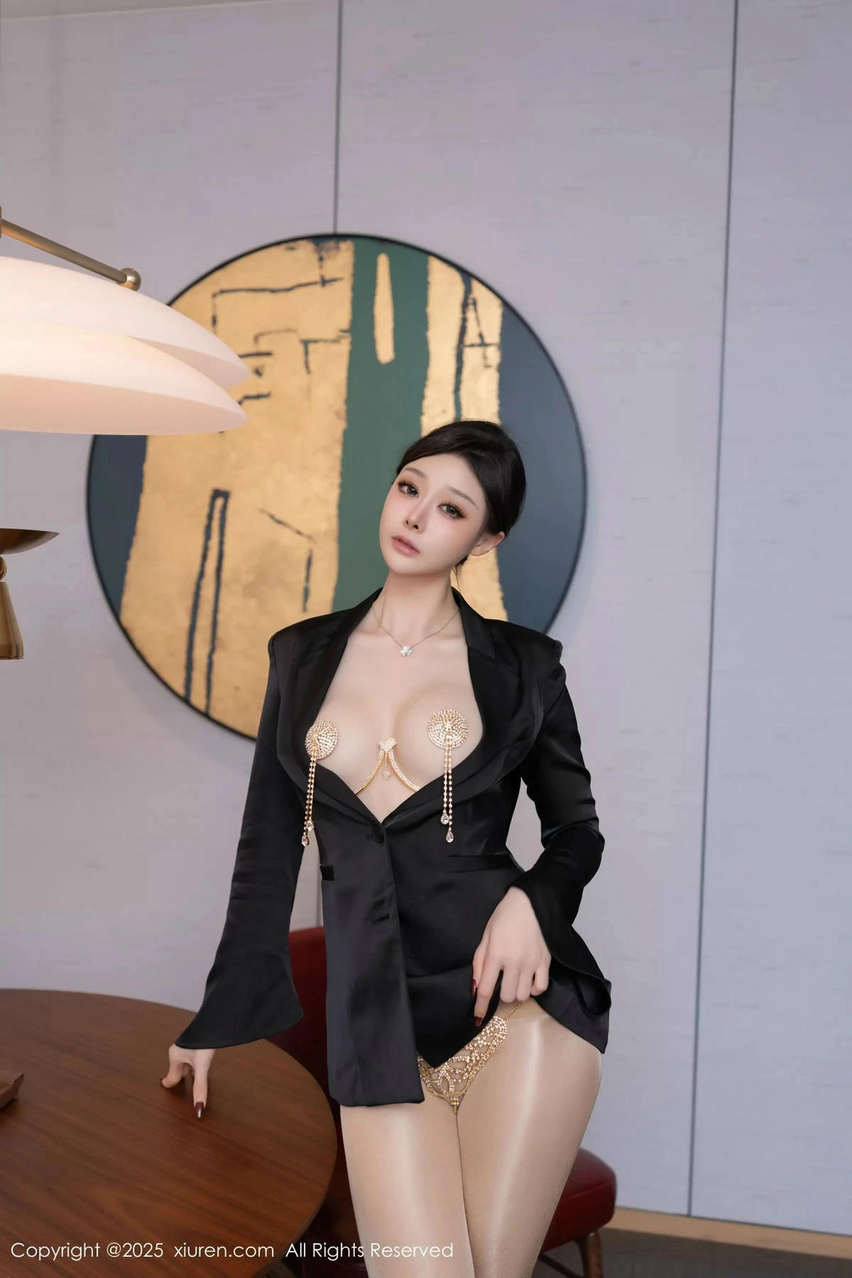 [XiuRen秀人网]第9951期小逗逗写真  第10张-《94零社区》