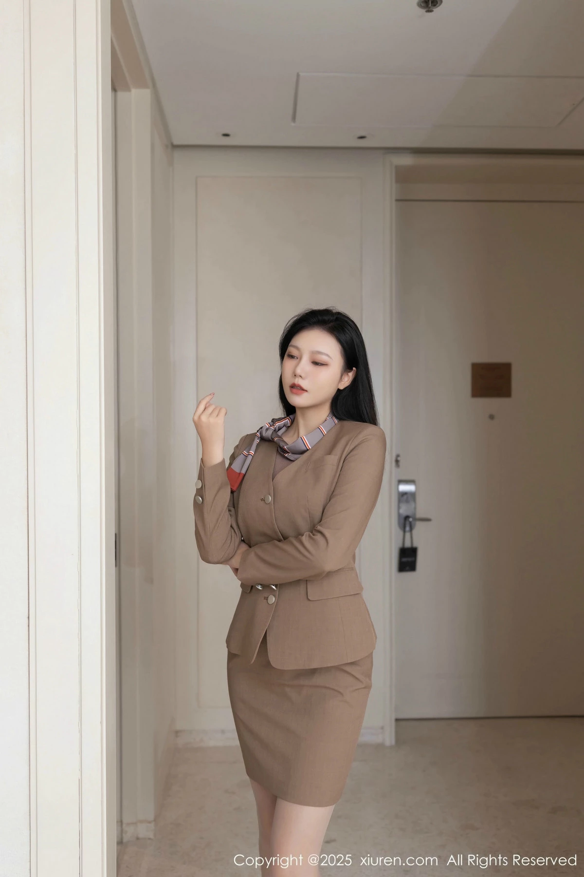 [XiuRen秀人网]第9964期安然写真  第2张-《94零社区》