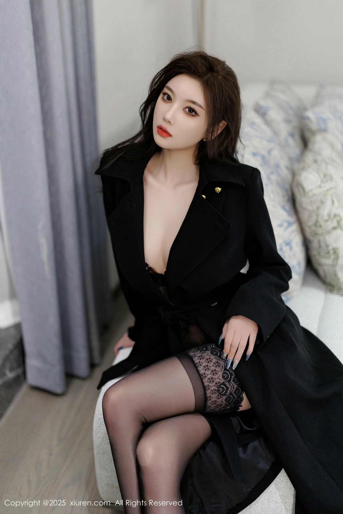 [XiuRen秀人网]第9984期杨晨晨写真  第15张-《94零社区》