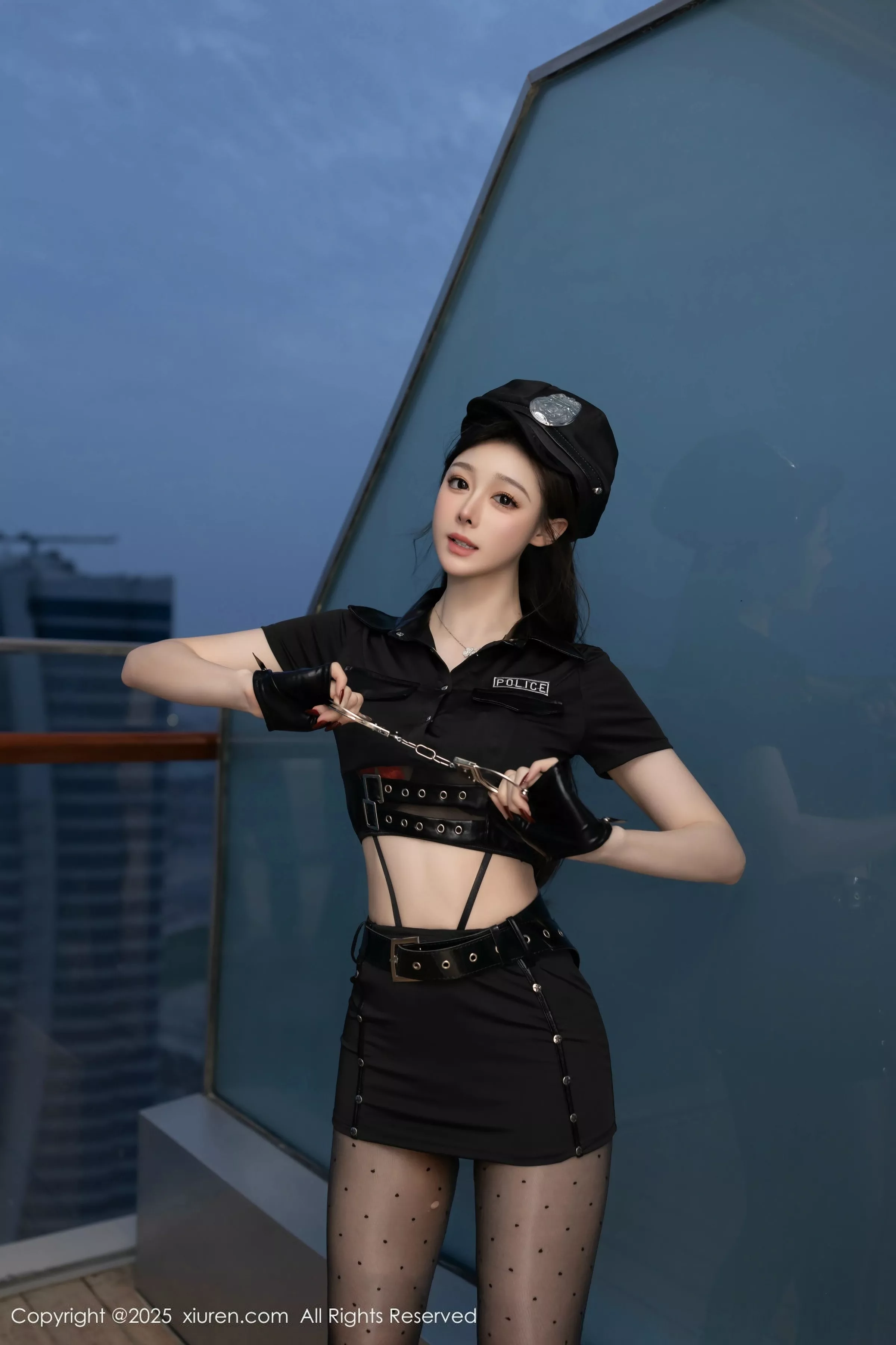 [XiuRen秀人网]第10115期小逗逗写真  第2张-《94零社区》
