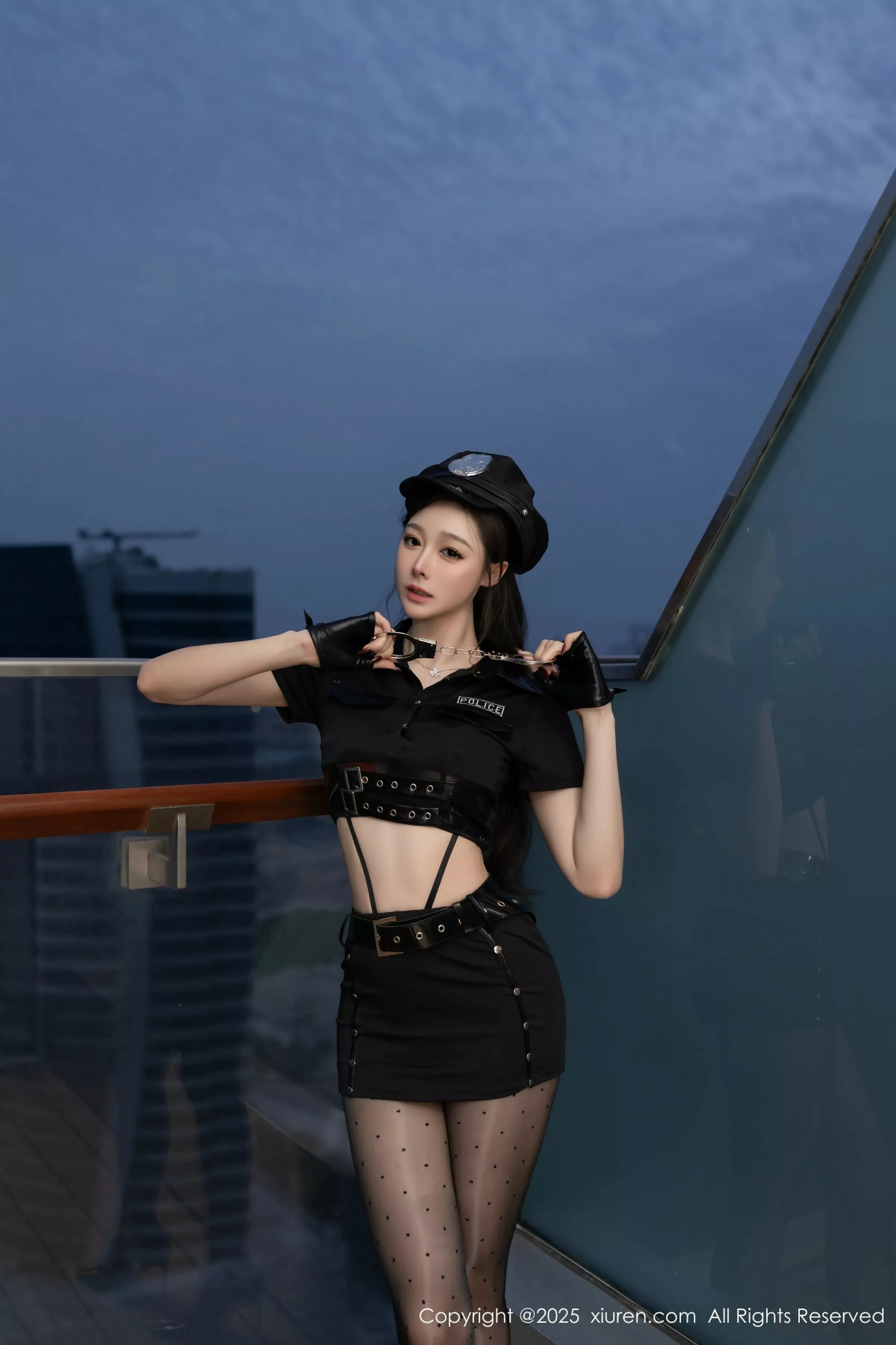 [XiuRen秀人网]第10115期小逗逗写真  第4张-《94零社区》