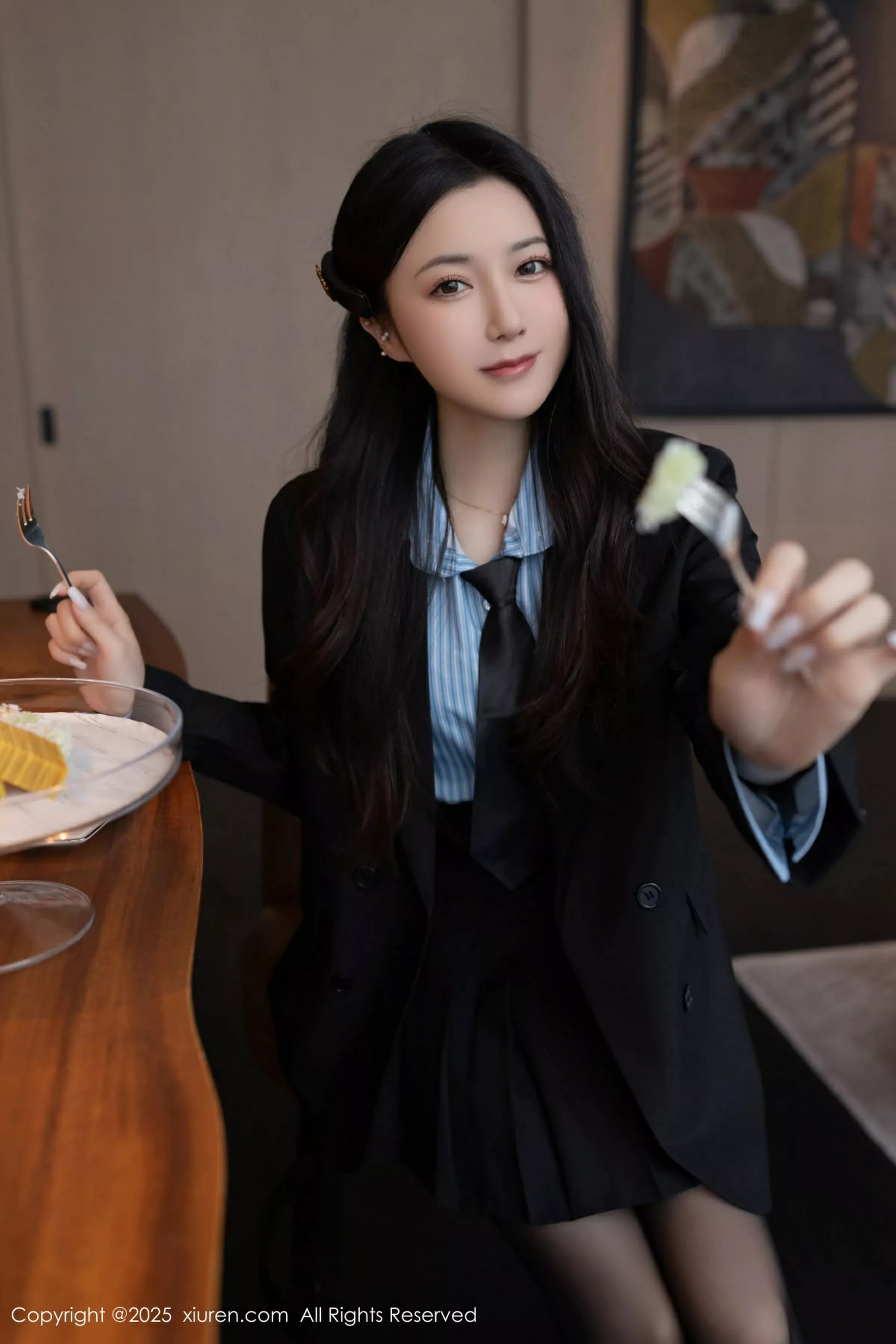 [XiuRen秀人网]第10412期鱼子酱写真  第7张-《94零社区》