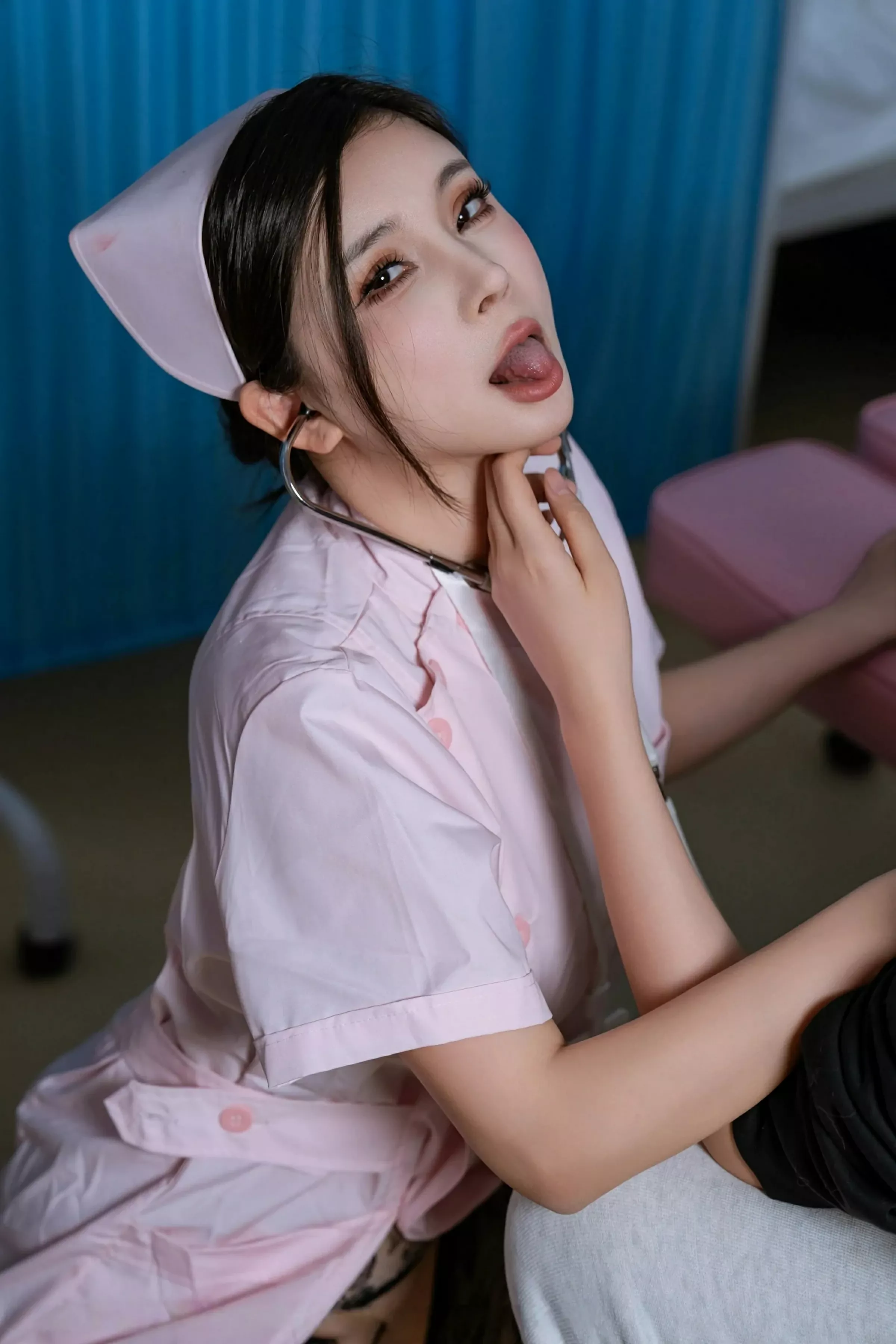 [XiuRen秀人网]第10408期小蛮妖写真  第21张-《94零社区》