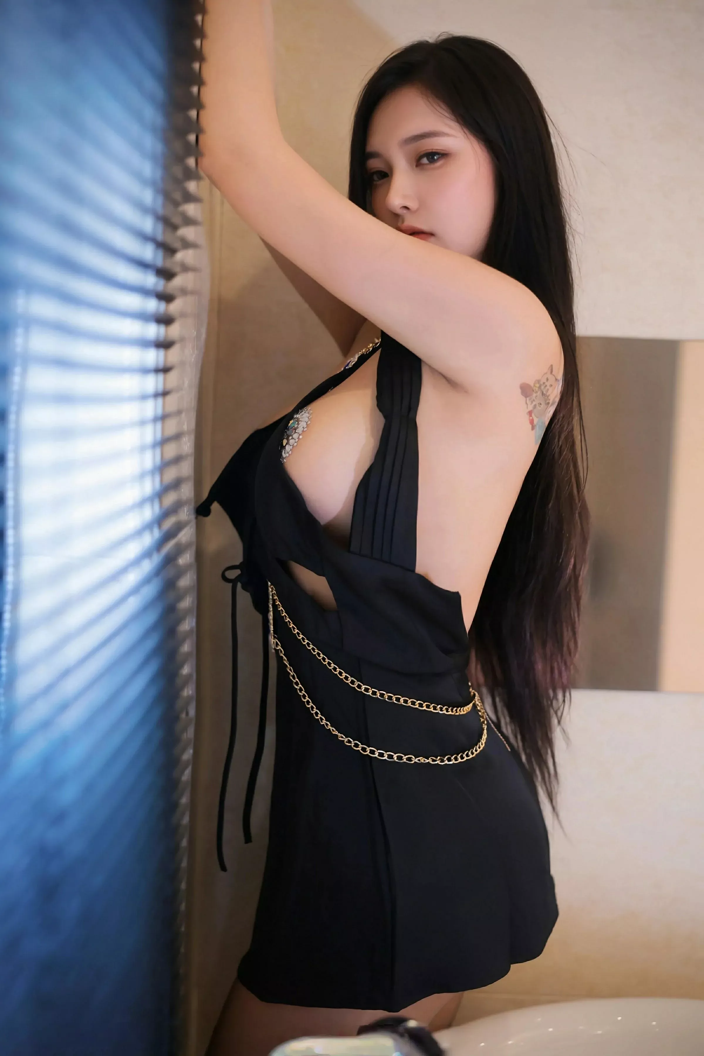 [XiuRen秀人网]第10407期娜比写真  第23张-《94零社区》
