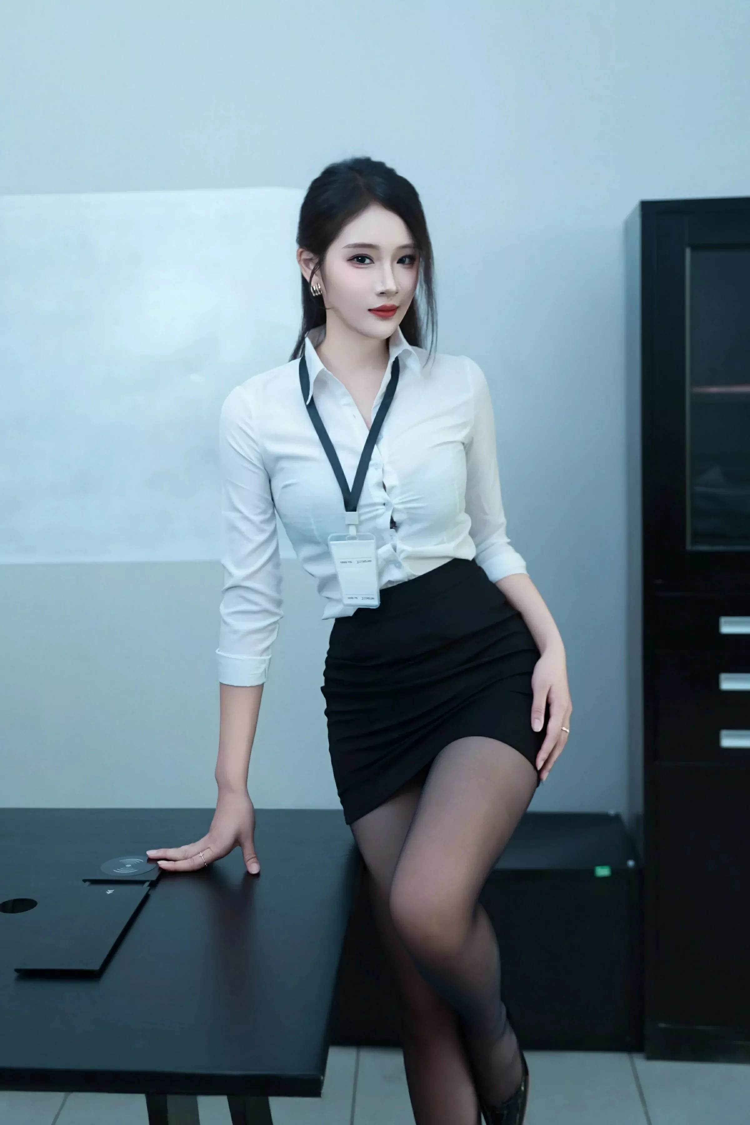 [XiuRen秀人网]第10406期南乔写真  第31张-《94零社区》