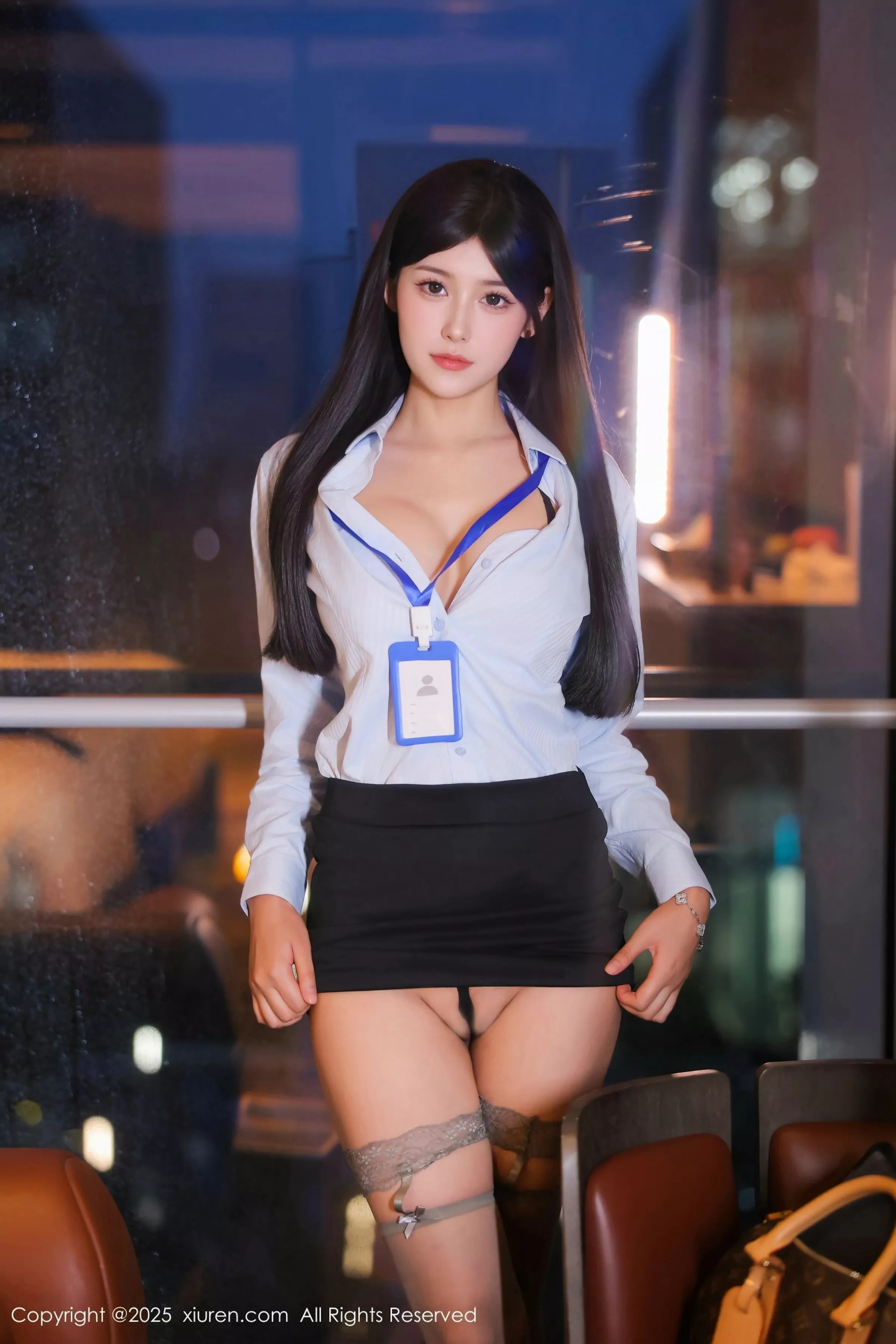[XiuRen秀人网]第10440期余安安写真  第12张-《94零社区》