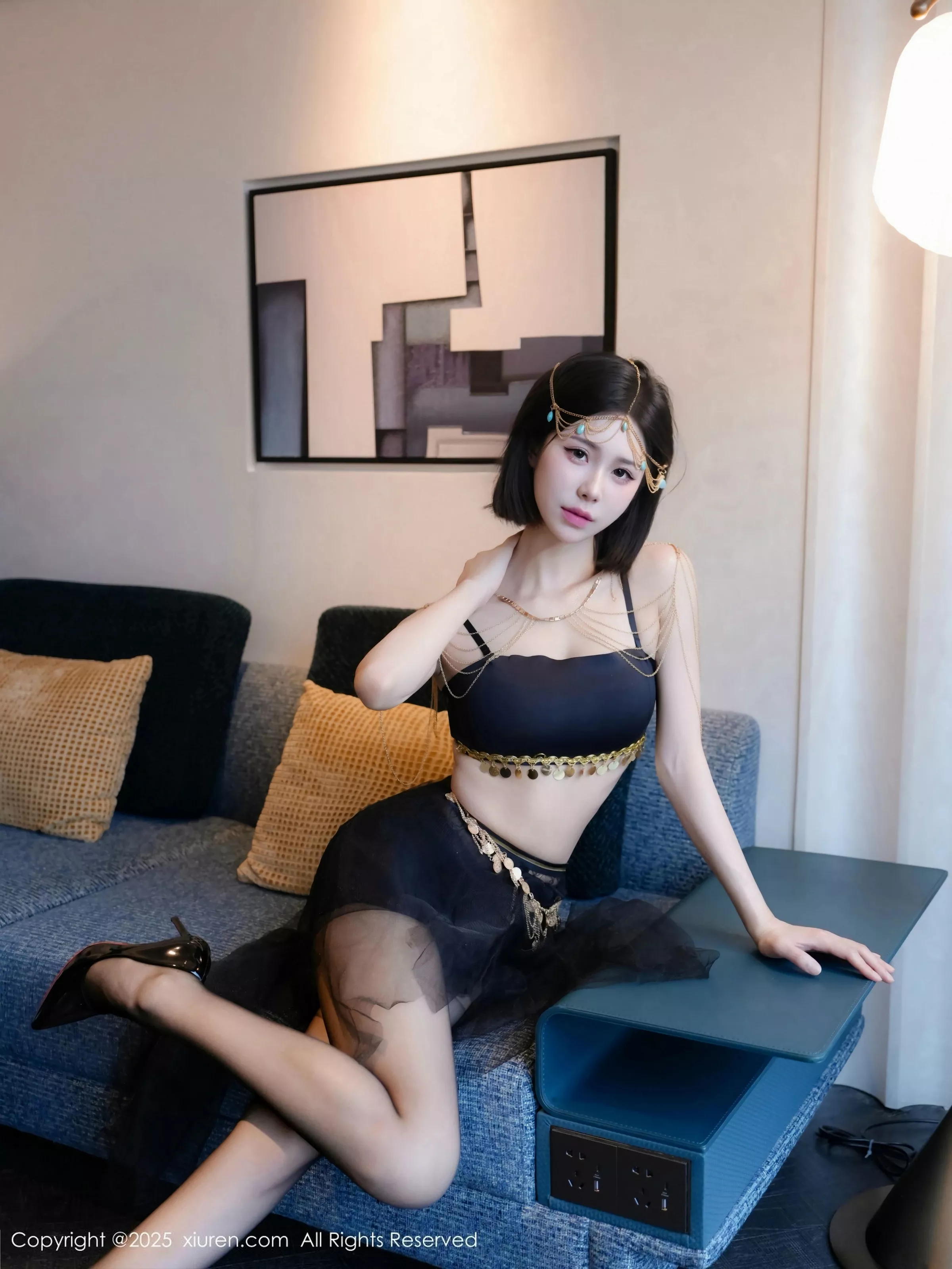 [XiuRen秀人网]第10427期奶芙酱写真  第14张-《94零社区》