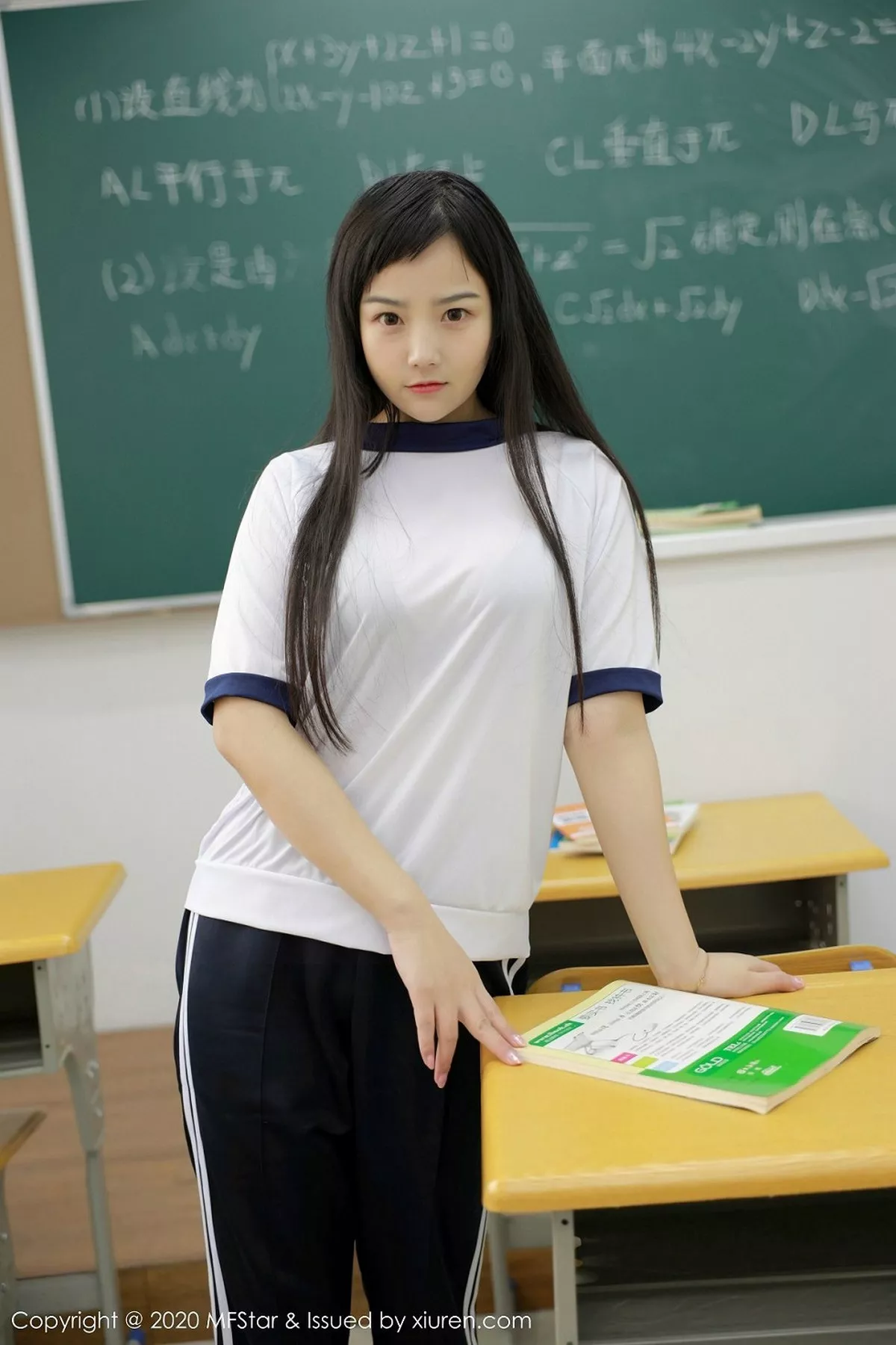 [MFStar模范学院]第273期徐微微写真  第12张-《94零社区》