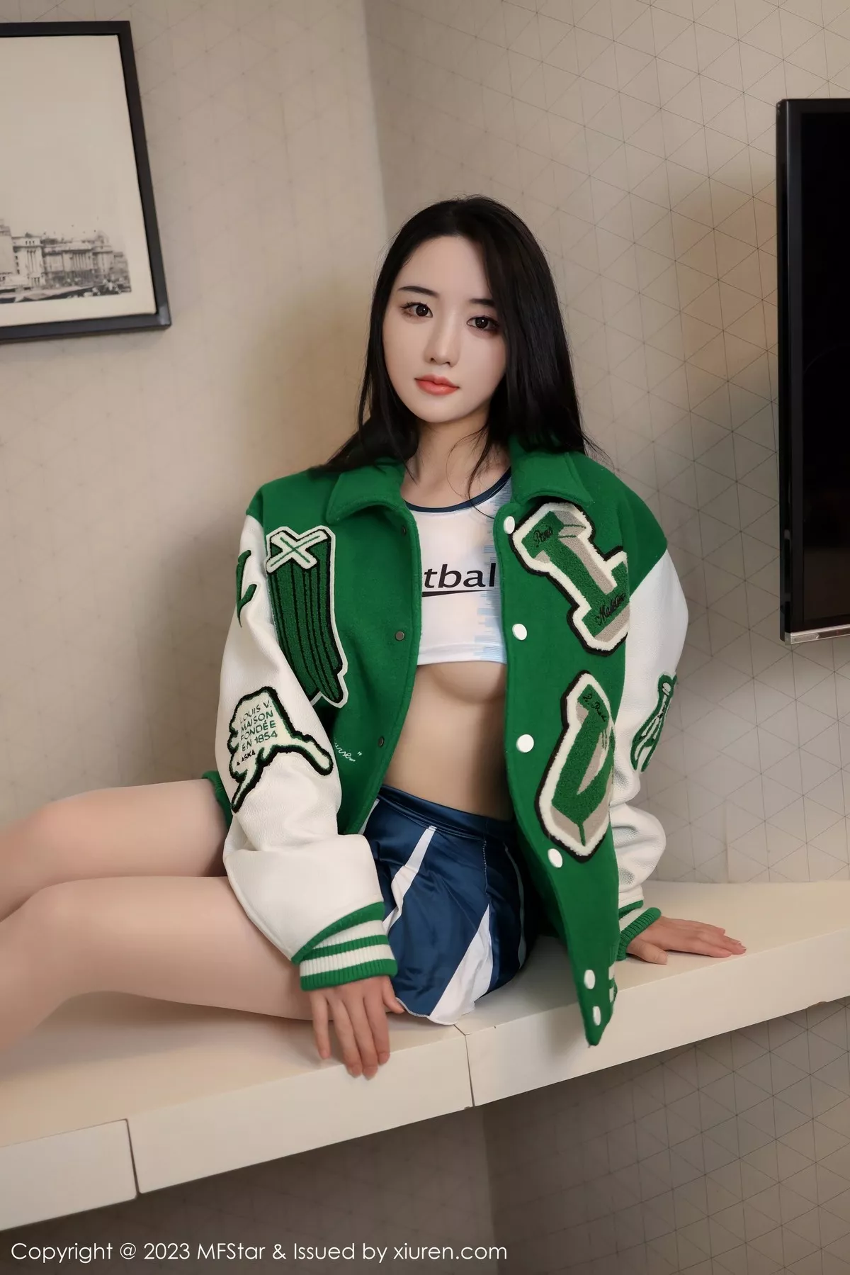 [MFStar模范学院]第602期汐汐爱吃草莓写真  第5张-《94零社区》
