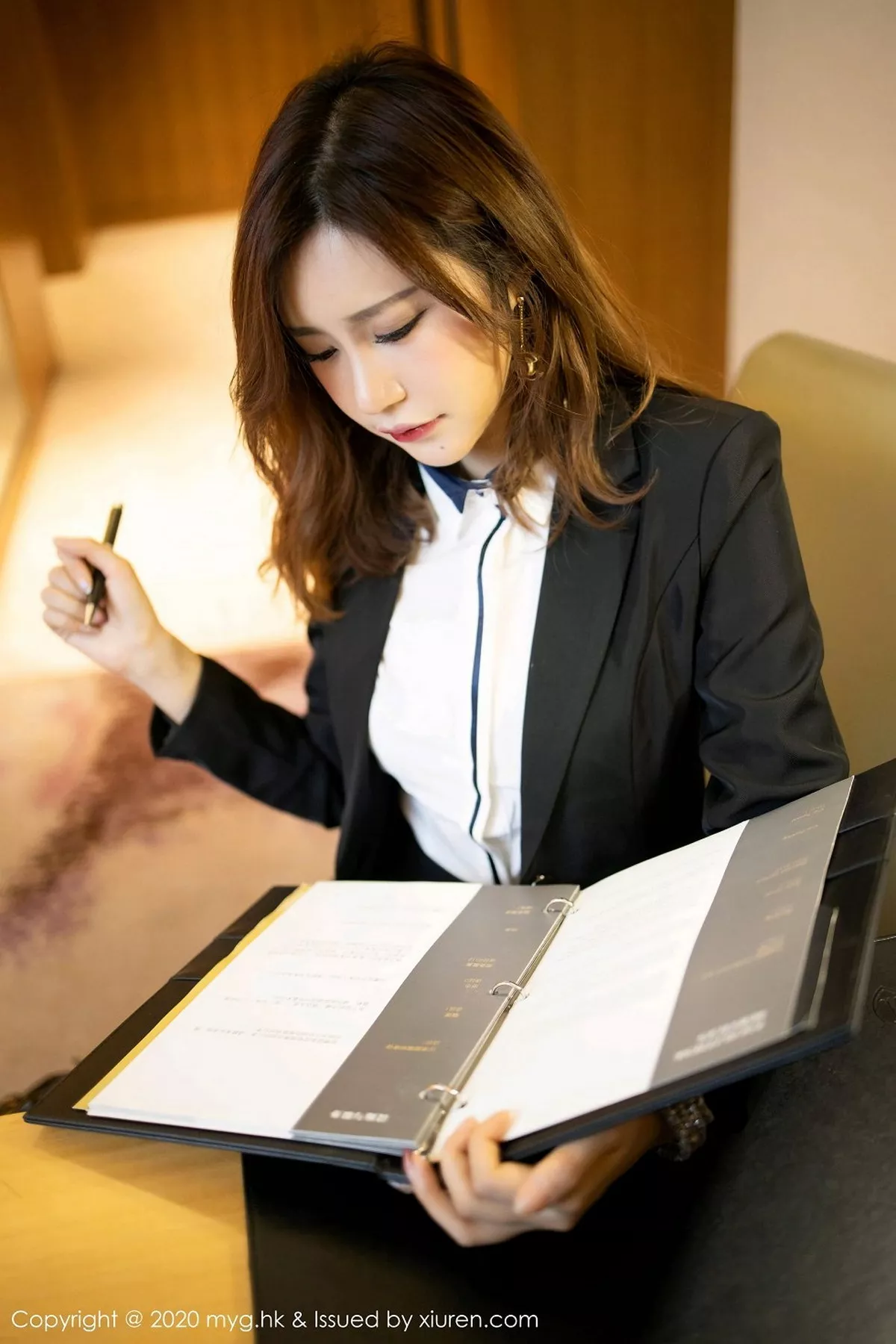 [MyGirl美媛馆]第469期绮里嘉写真  第28张-《94零社区》
