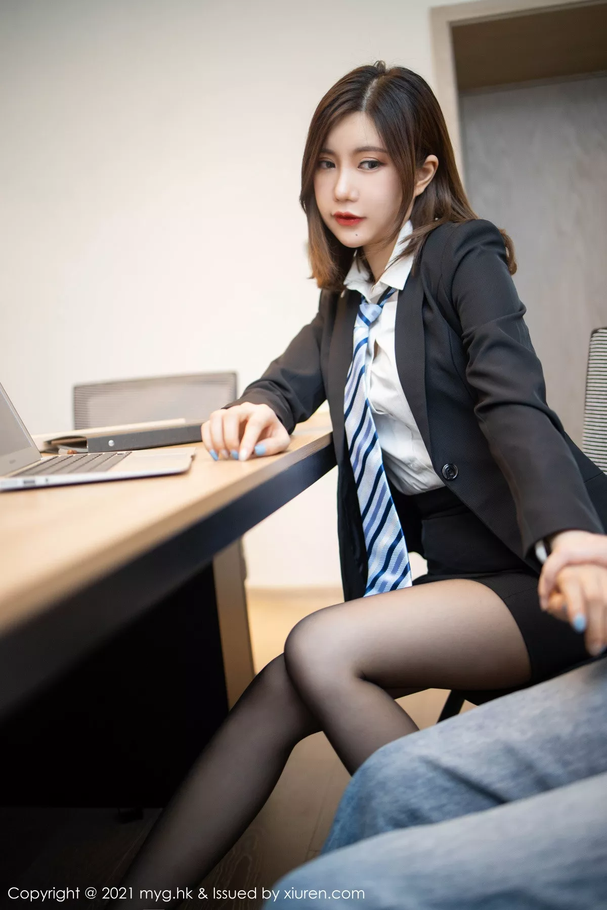 [MyGirl美媛馆]第499期绮里嘉写真  第32张-《94零社区》