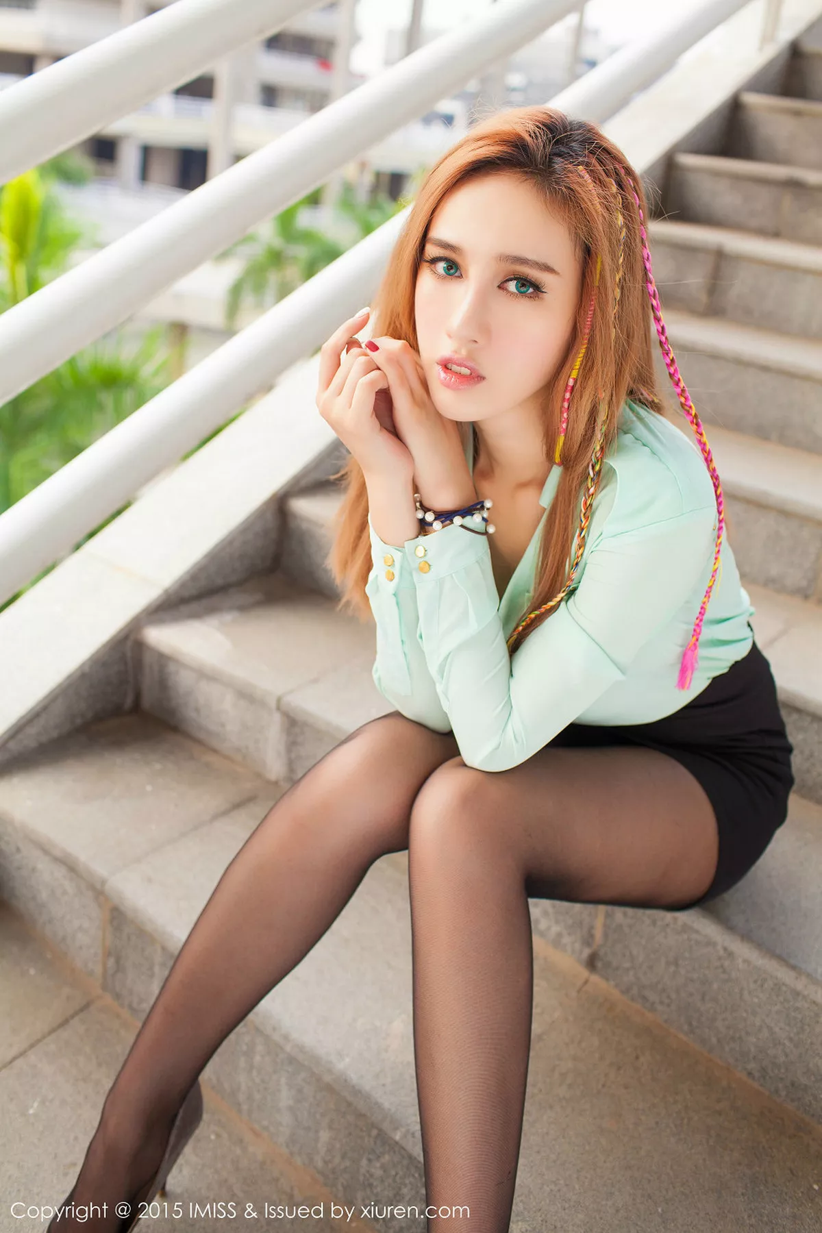 [Imiss爱蜜社]第050期何嘉儿写真  第10张-《94零社区》