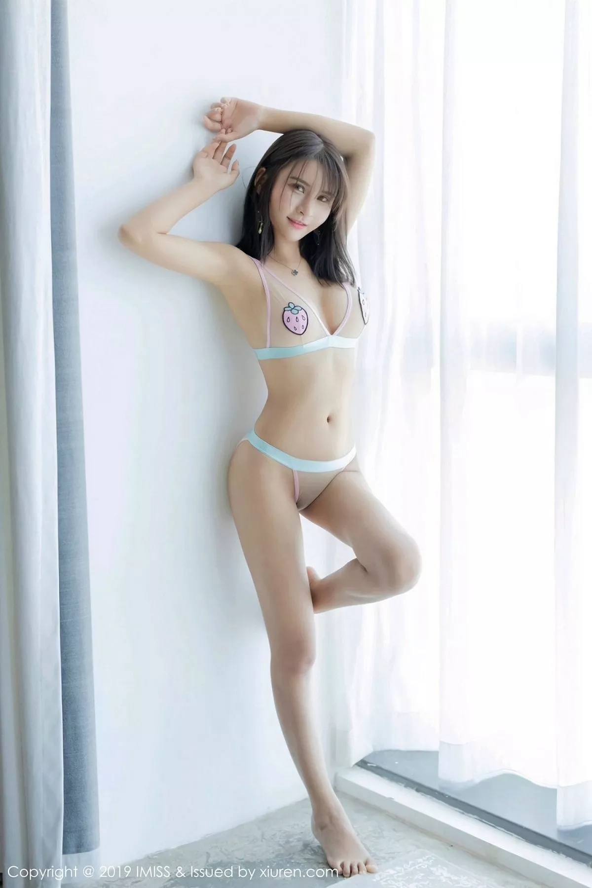 [Imiss爱蜜社]第329期尹菲写真  第25张-《94零社区》