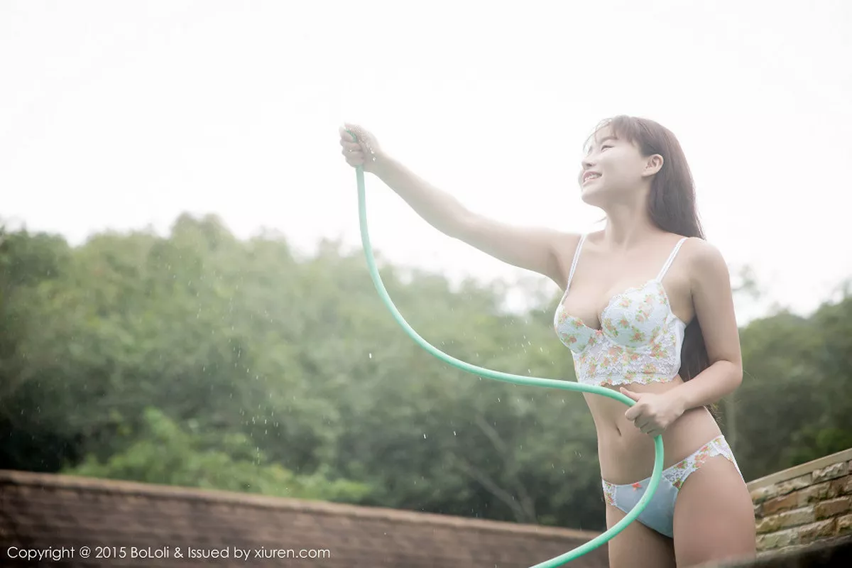 [BoLoli兔几盟]第001期柳侑绮写真  第7张-《94零社区》