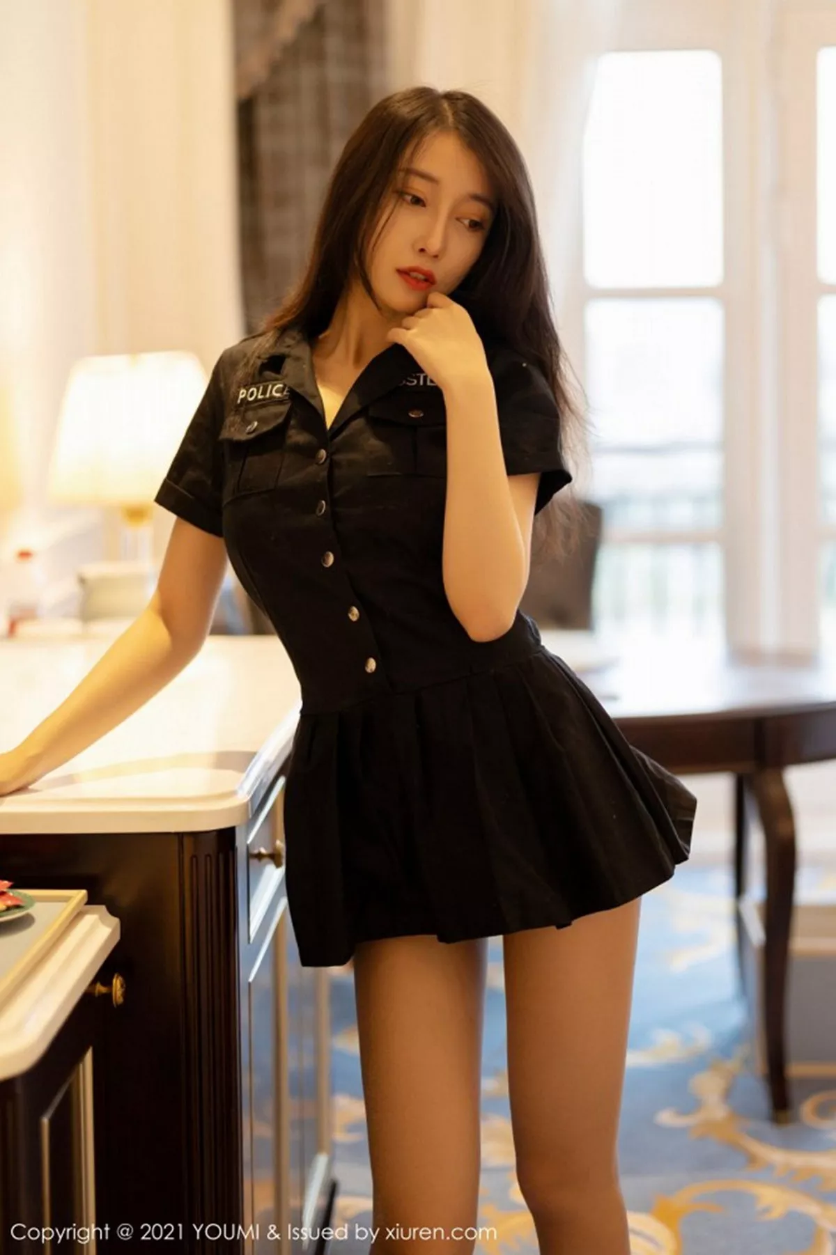 [YouMi尤蜜荟]第604期玥儿玥写真  第5张-《94零社区》