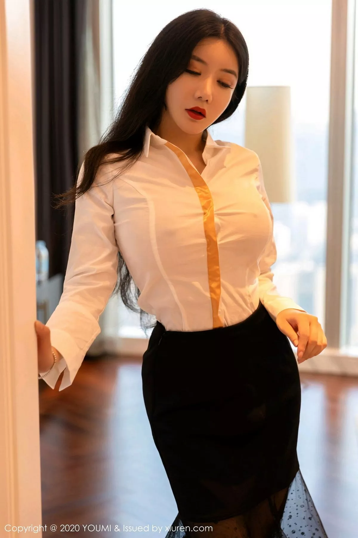 [YouMi尤蜜荟]第579期心妍小公主写真  第1张-《94零社区》