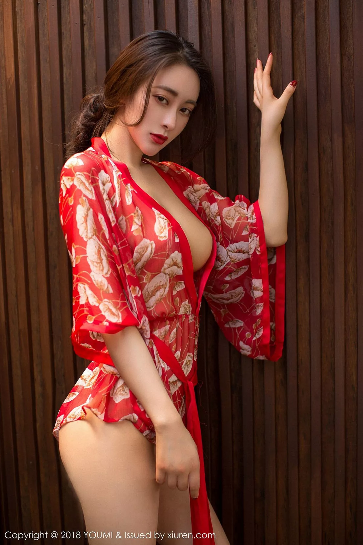 [YouMi尤蜜荟]第104期穆菲菲写真  第5张-《94零社区》