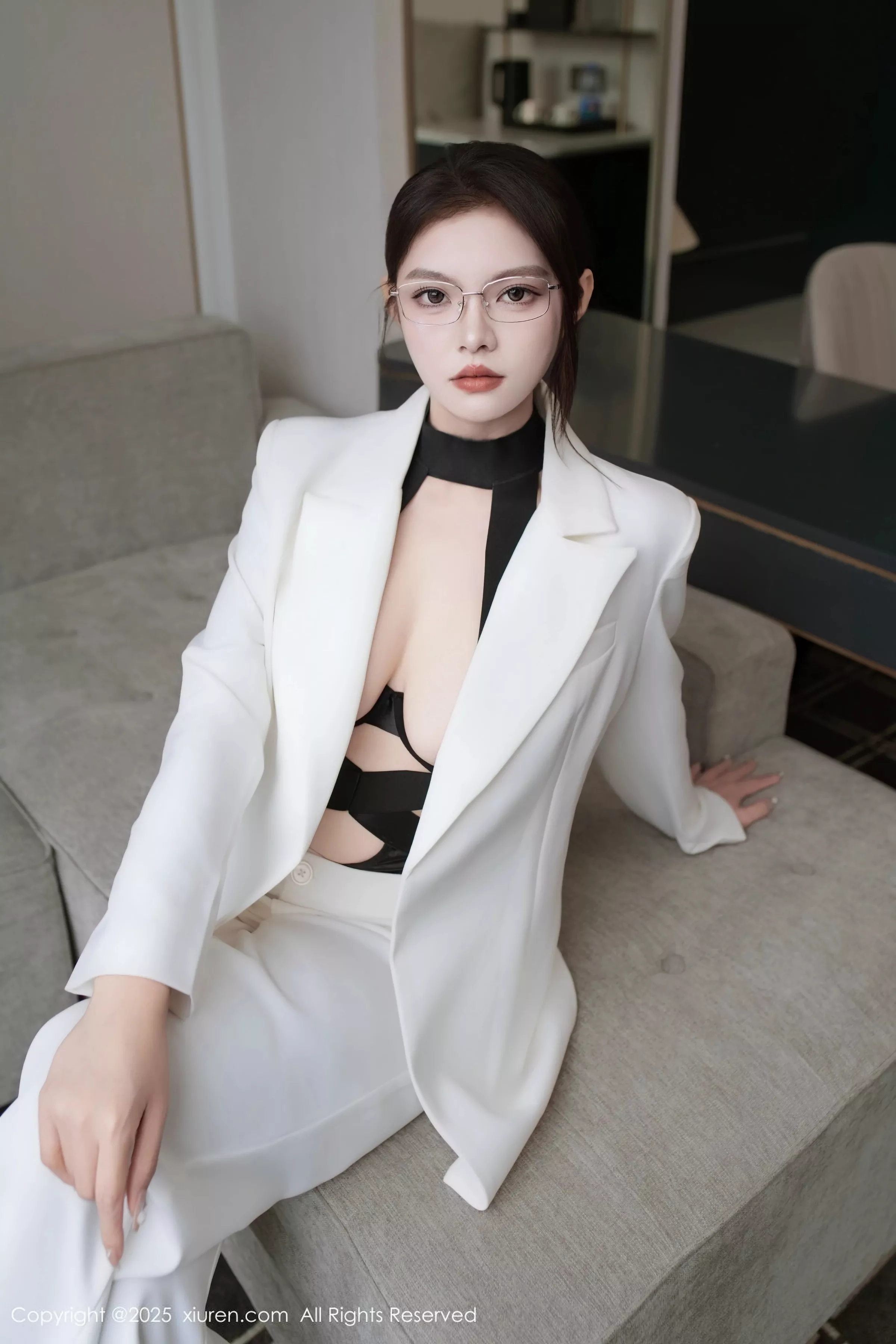 [XiuRen秀人网]第10464期冬安写真  第12张-《94零社区》