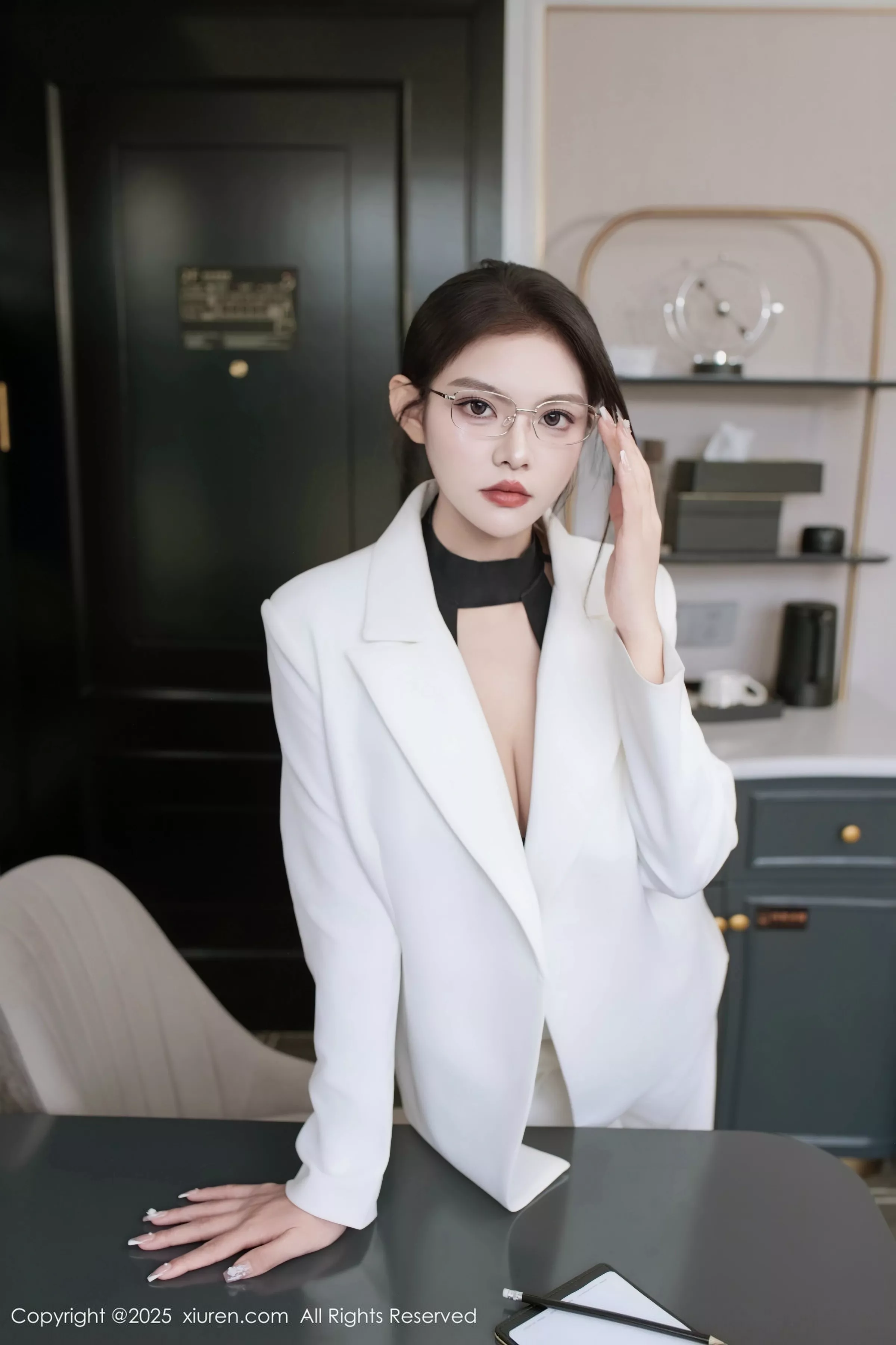 [XiuRen秀人网]第10464期冬安写真  第15张-《94零社区》