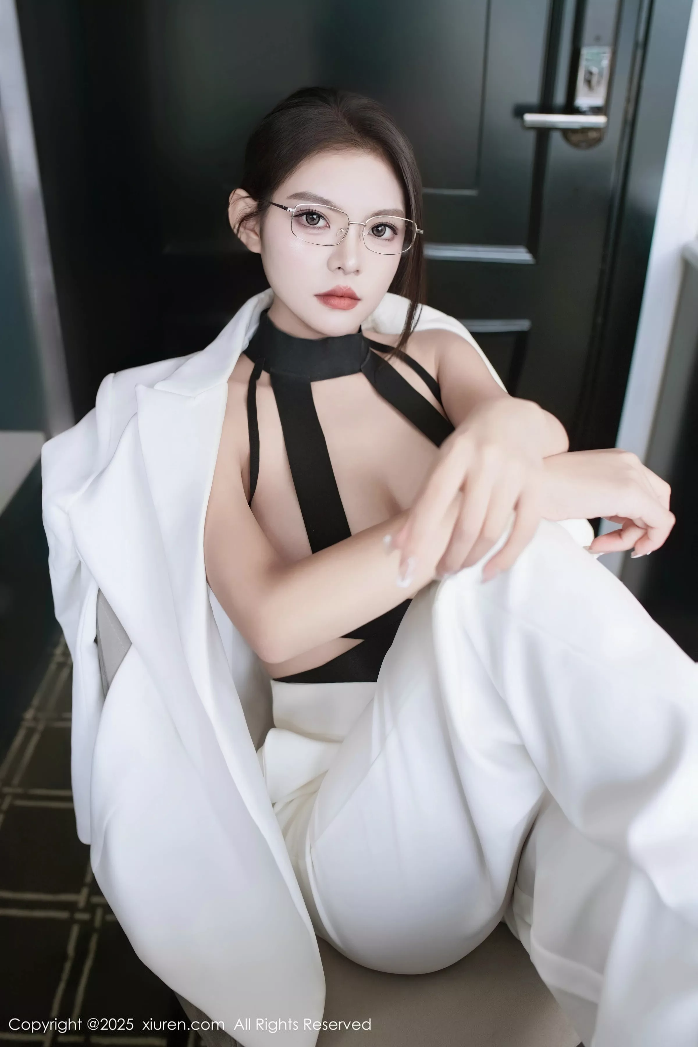 [XiuRen秀人网]第10464期冬安写真  第23张-《94零社区》