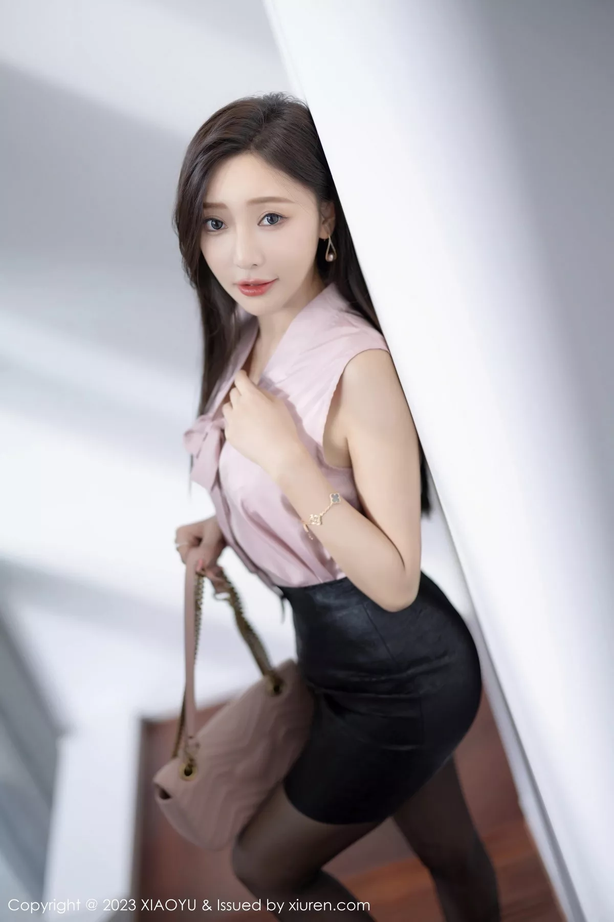 [XiaoYu画语界]第1086期王馨瑶写真  第3张-《94零社区》