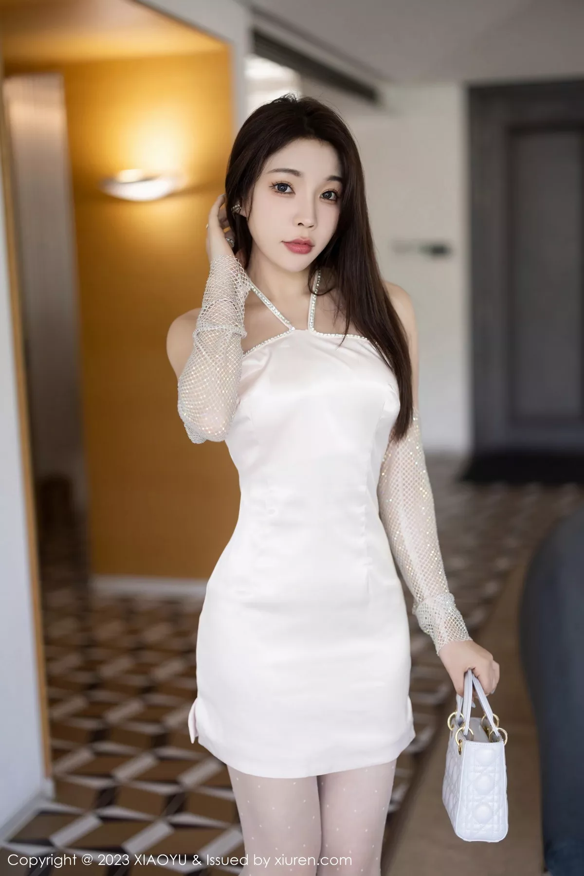 [XiaoYu画语界]第1094期徐莉芝写真  第1张-《94零社区》