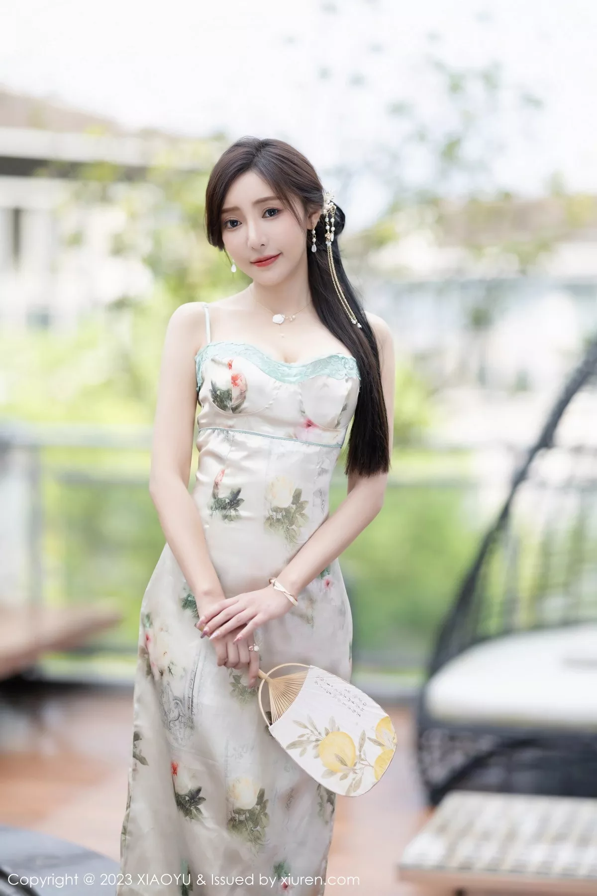 [XiaoYu画语界]第1097期王馨瑶写真  第2张-《94零社区》