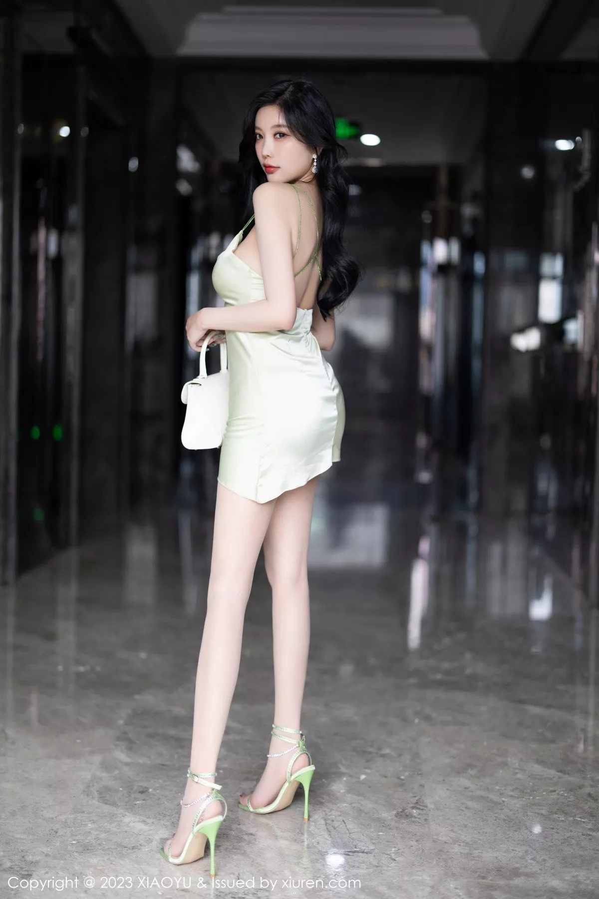 [XiaoYu画语界]第1143期杨晨晨写真  第9张-《94零社区》