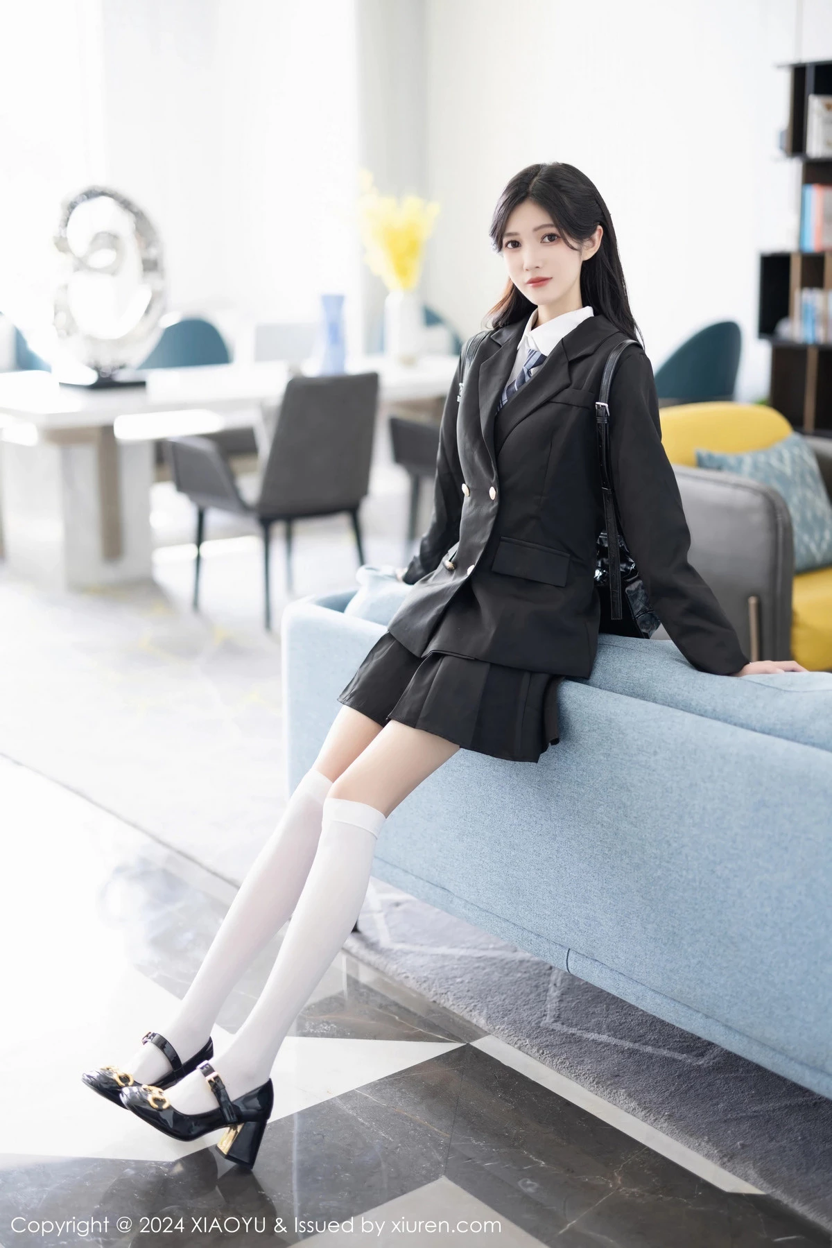 [XiaoYu画语界]第1204期程程程写真  第1张-《94零社区》