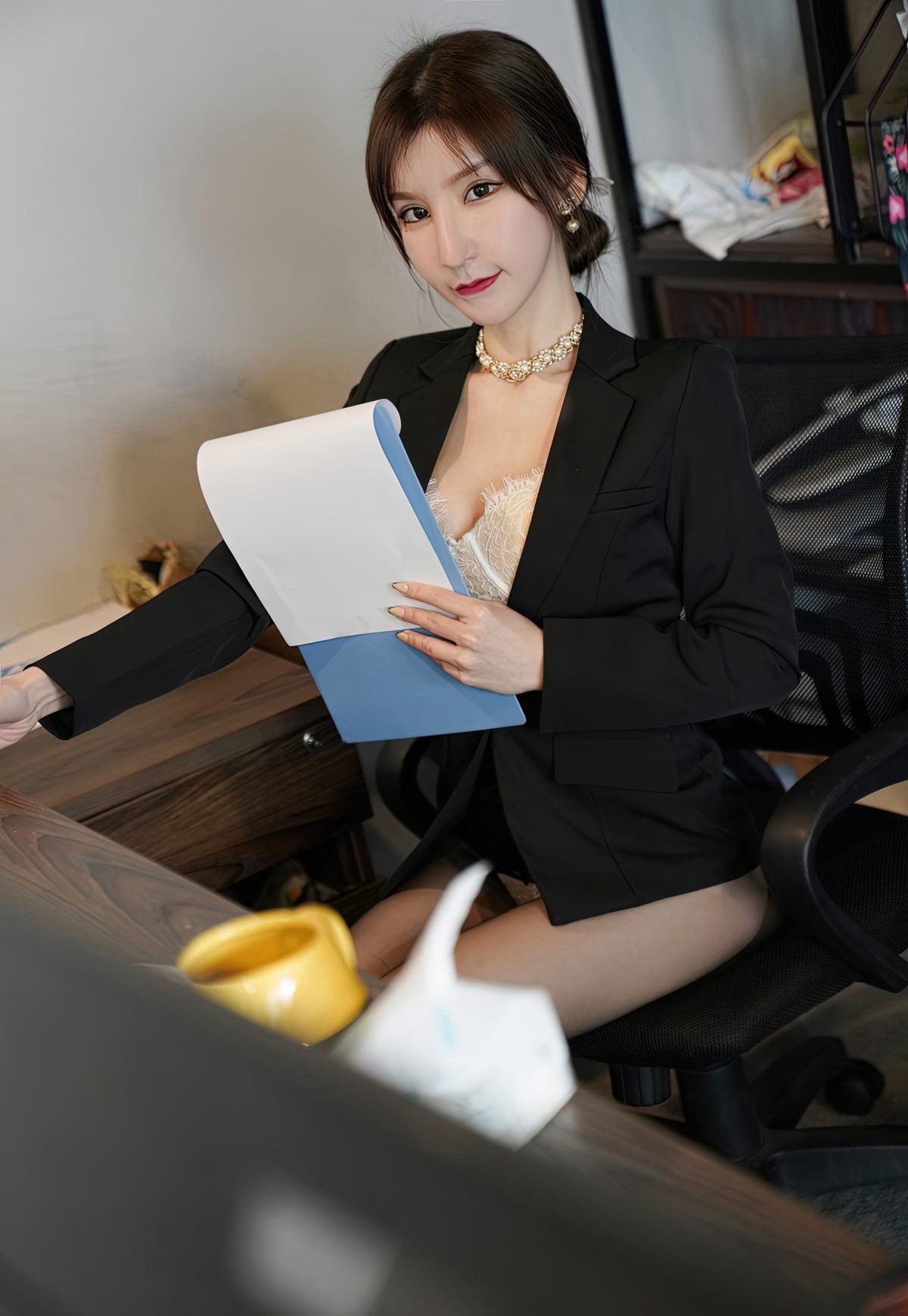 周于希Sandy2021制服诱惑黑丝袜高清玉足大尺度性感  第11张-《94零社区》