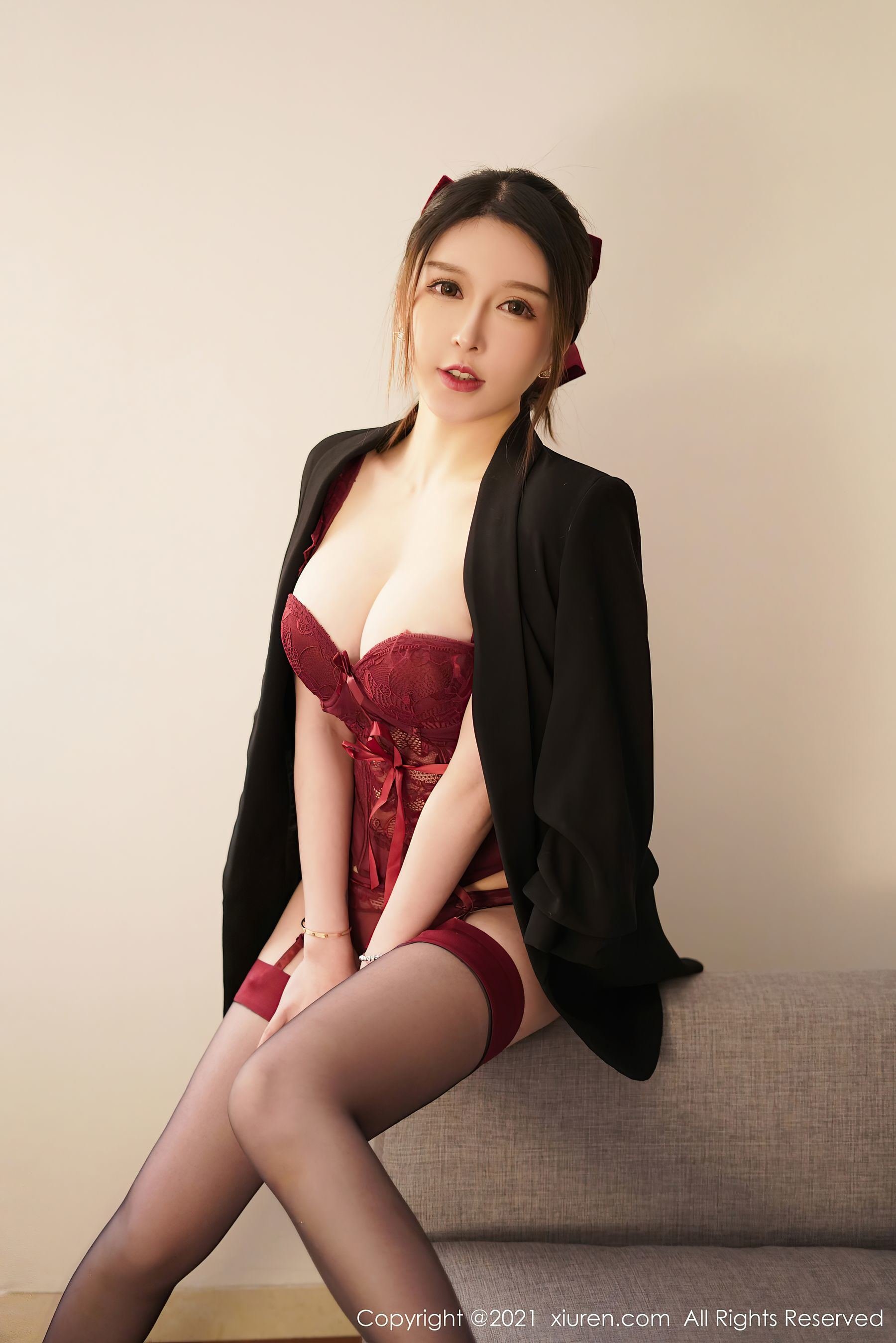 [秀人XIUREN] No.3204 玉兔miki  第12张-《94零社区》
