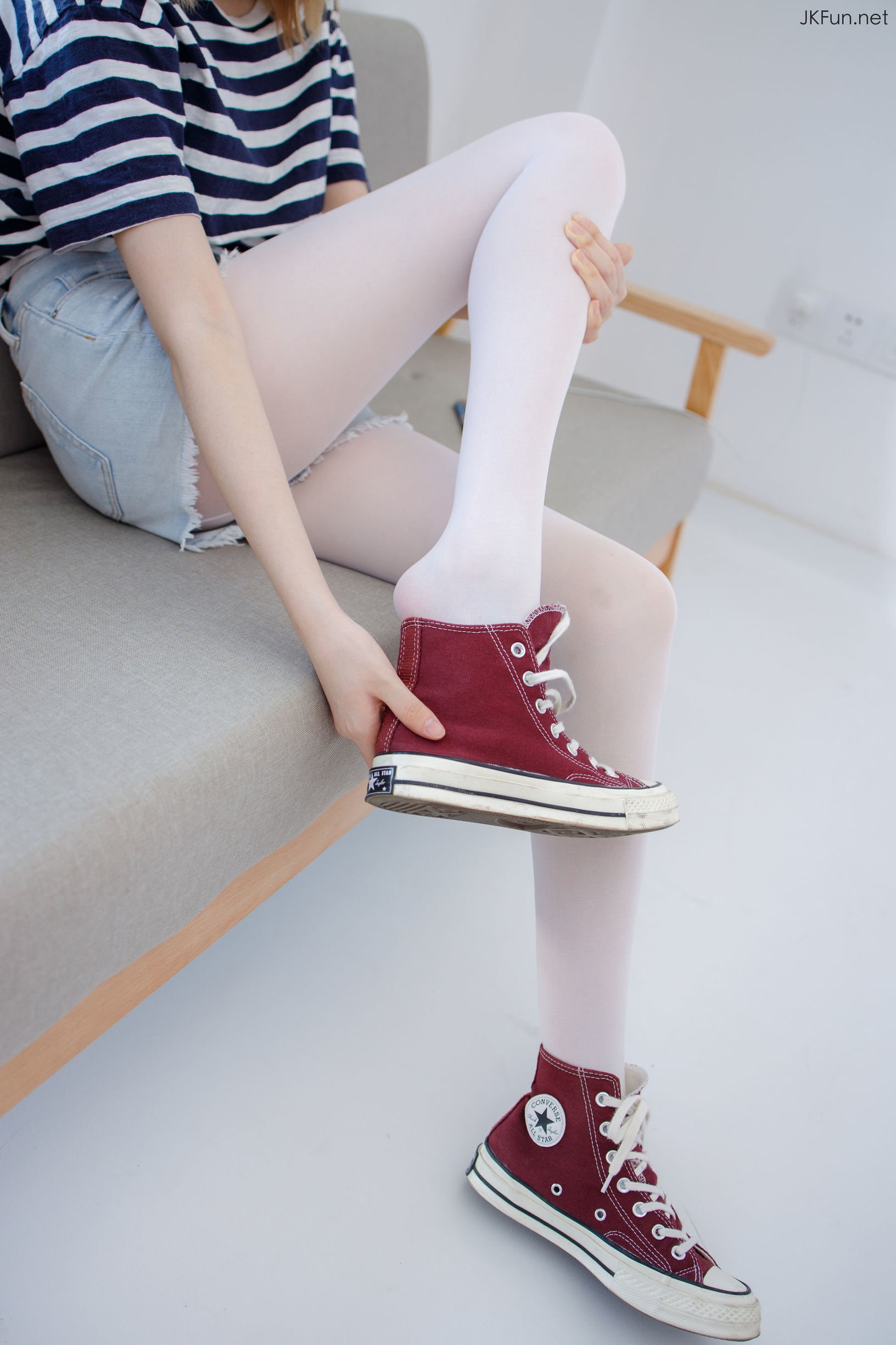 [森萝财团] JKFUN-020 Aika 80D白丝  第15张-《94零社区》