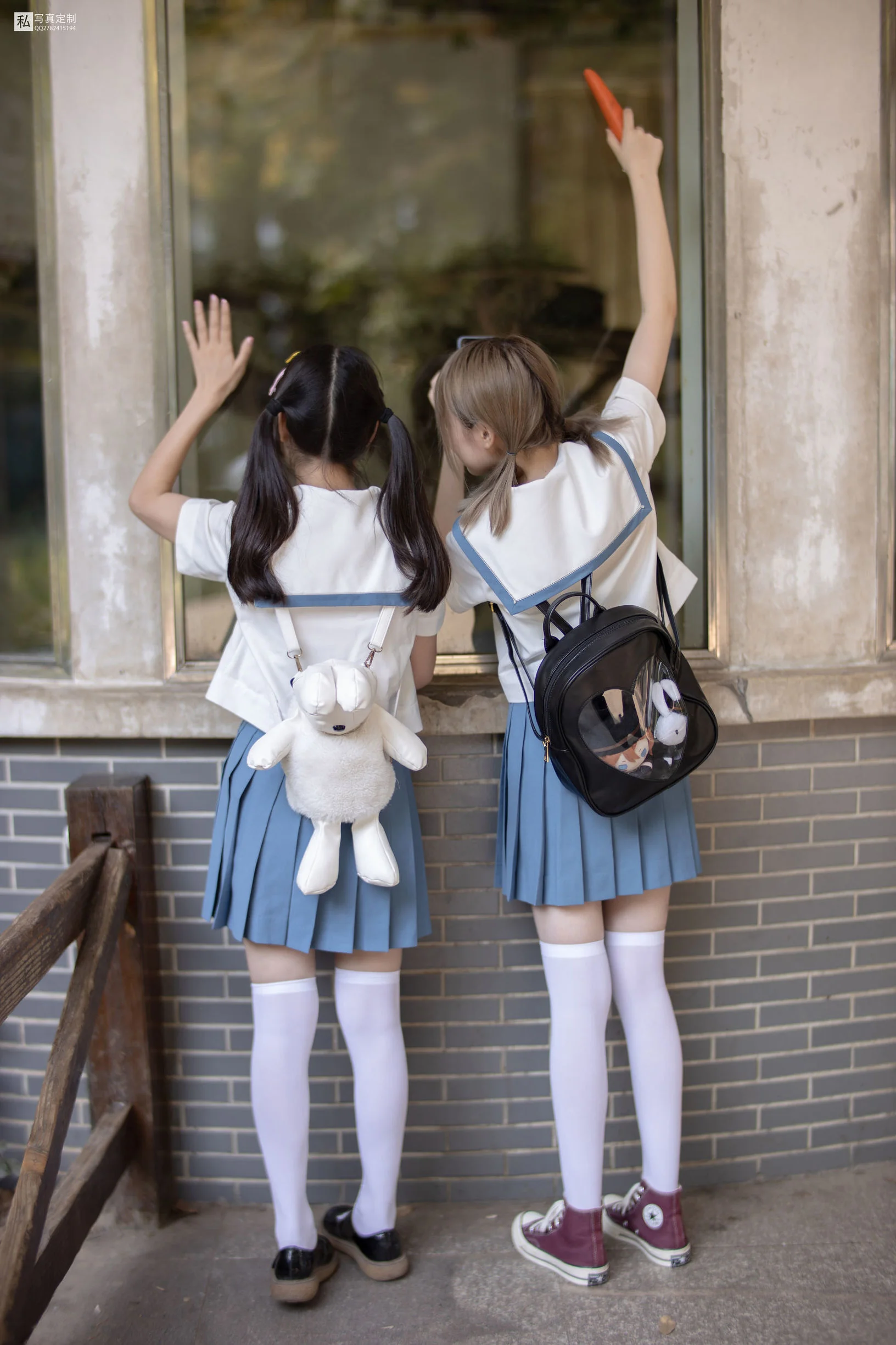[森萝财团] JKFUN-025 默陌&Aika 80D白丝过膝袜  第50张-《94零社区》