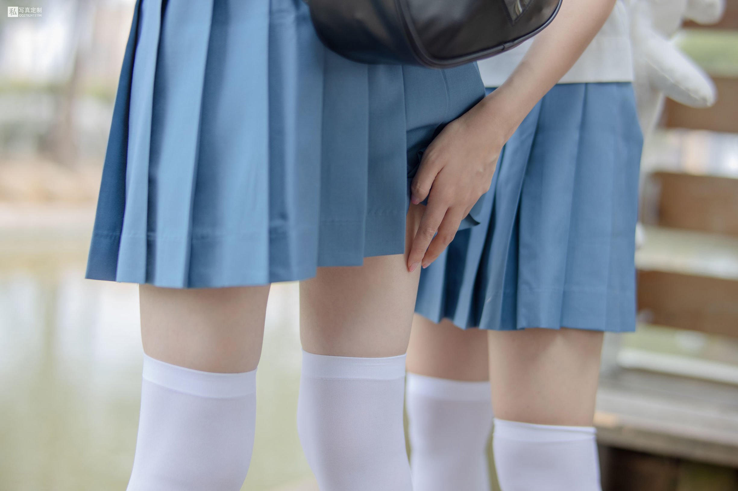 [森萝财团] JKFUN-025 默陌&Aika 80D白丝过膝袜  第60张-《94零社区》