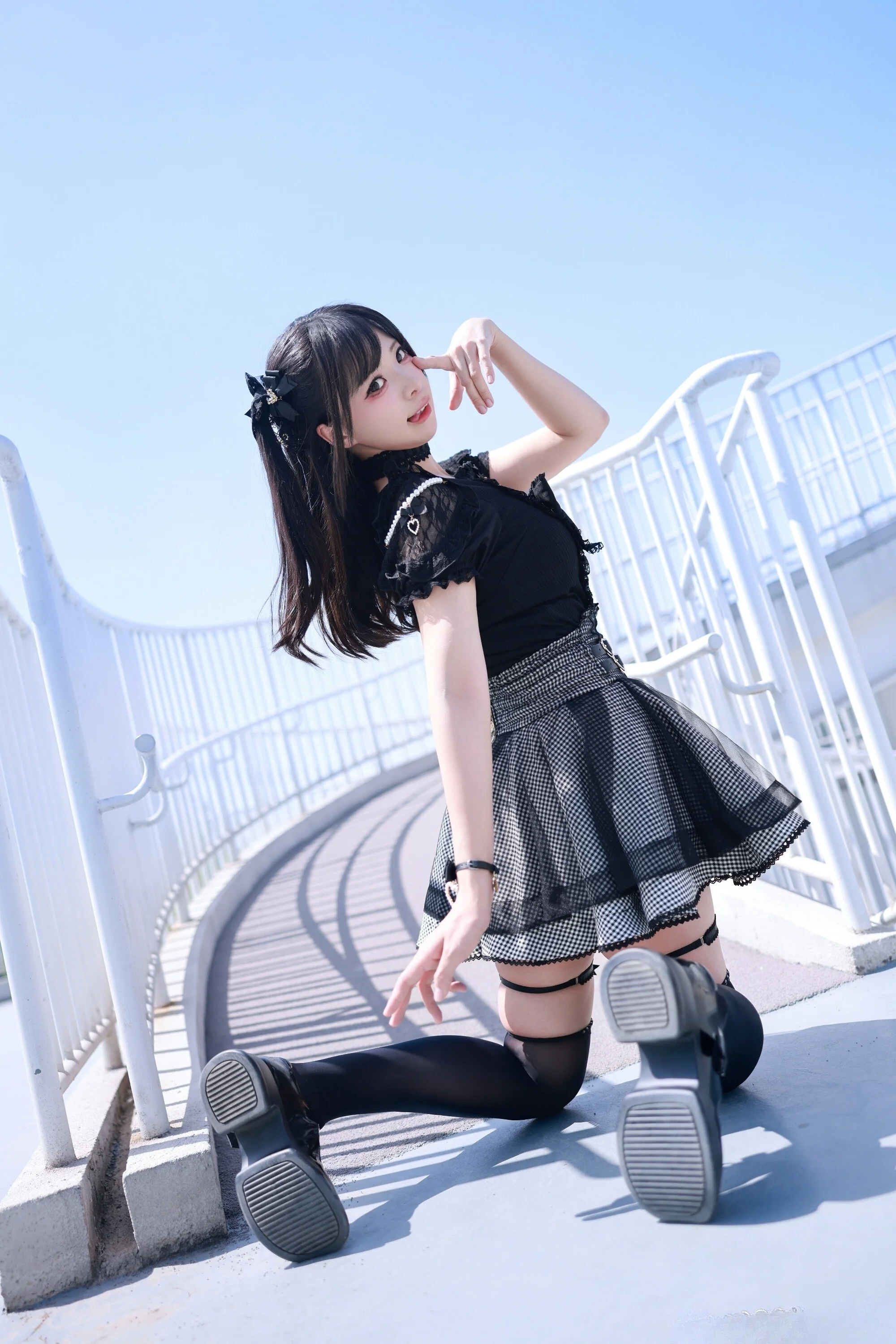 贤儿sherry - 地雷系女子51P  第6张-《94零社区》